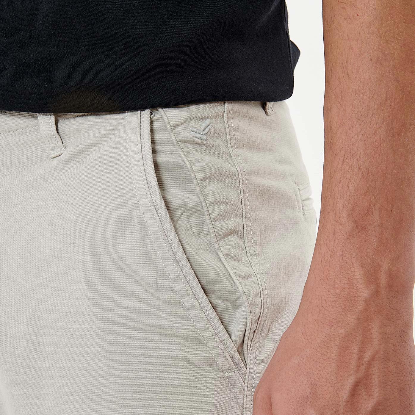 CAROS  Pantalon slim gris homme