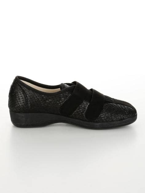 Klettslipper mit verstellbaren Klettverschlüssen