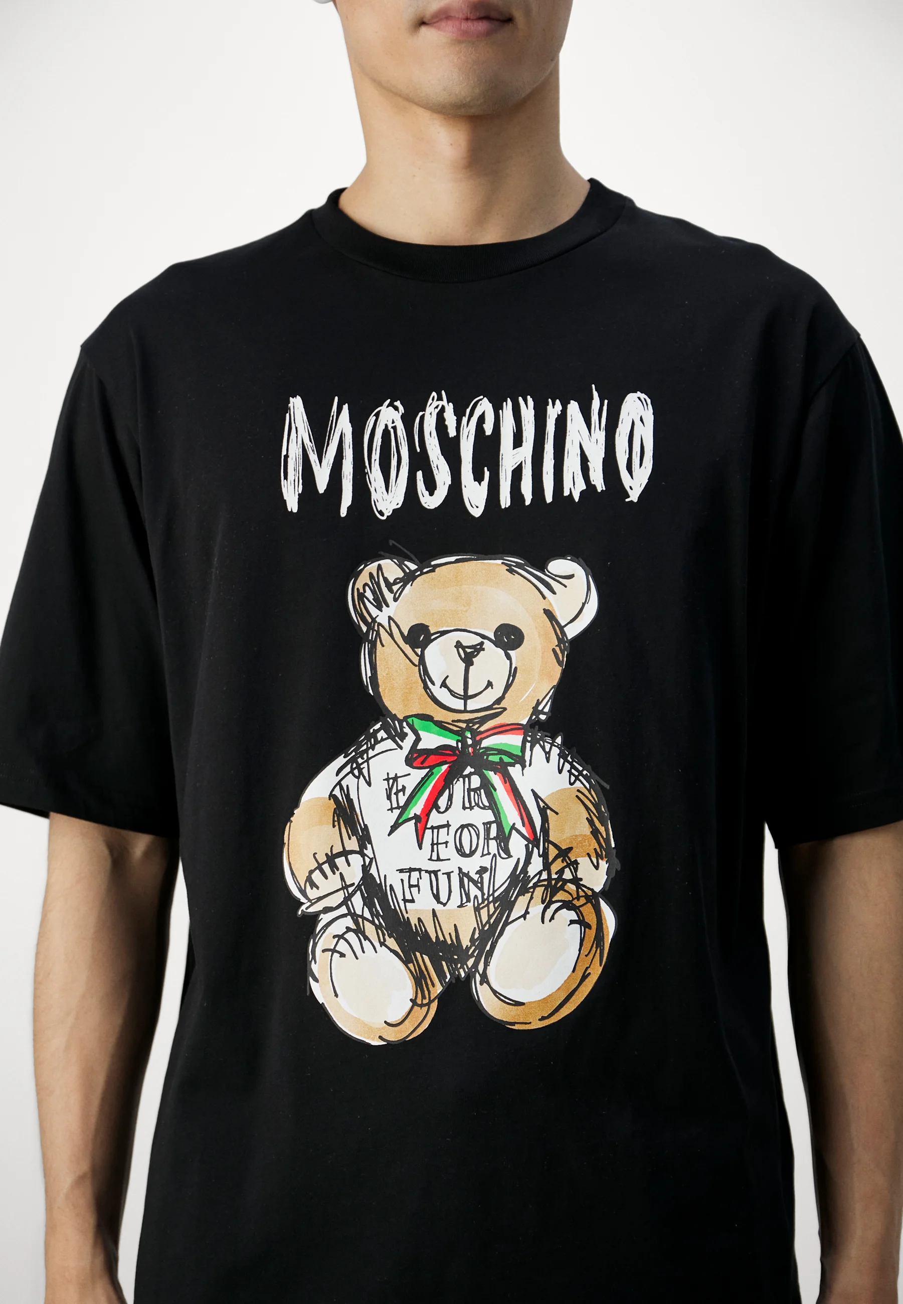 Camiseta MOSCHINO con estampado