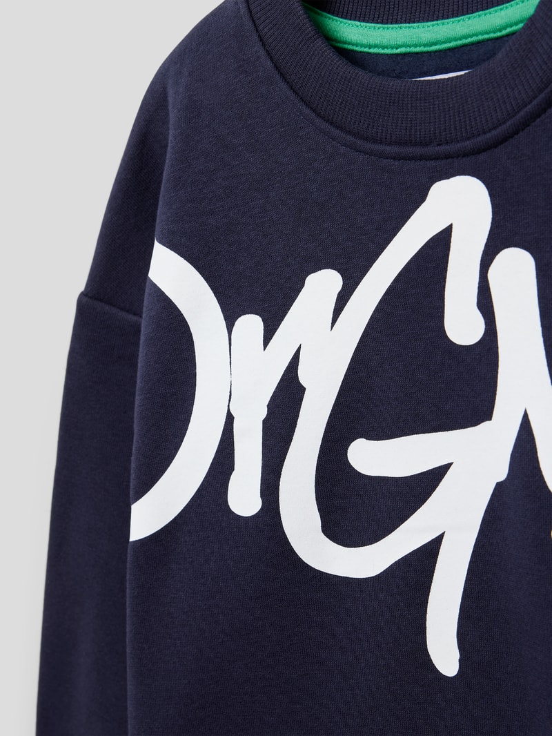 Sweatshirt mit Statement-Print Modell 'JORTRIBECA' in marineblau