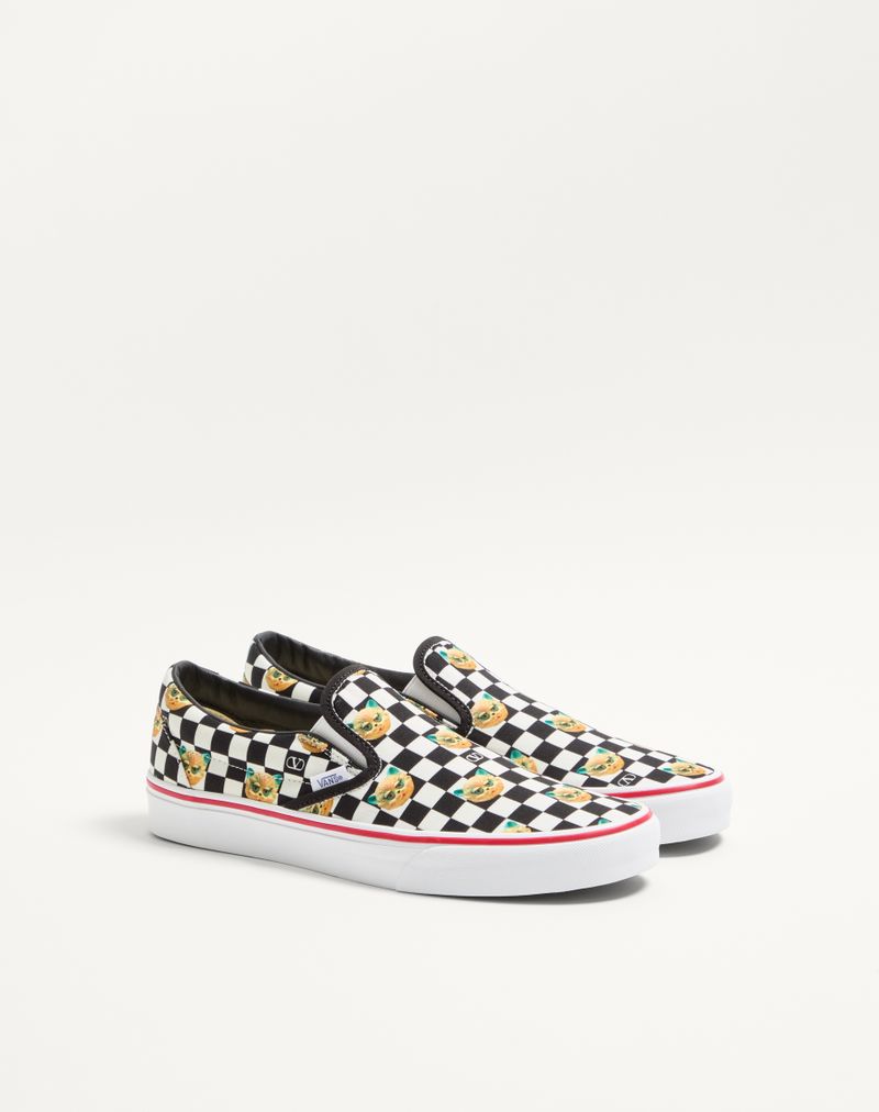 Valentino Garavani og Vans slip-on sneaker i stof med Le Chat De La Maison-print og V-logo-skakbrætprint