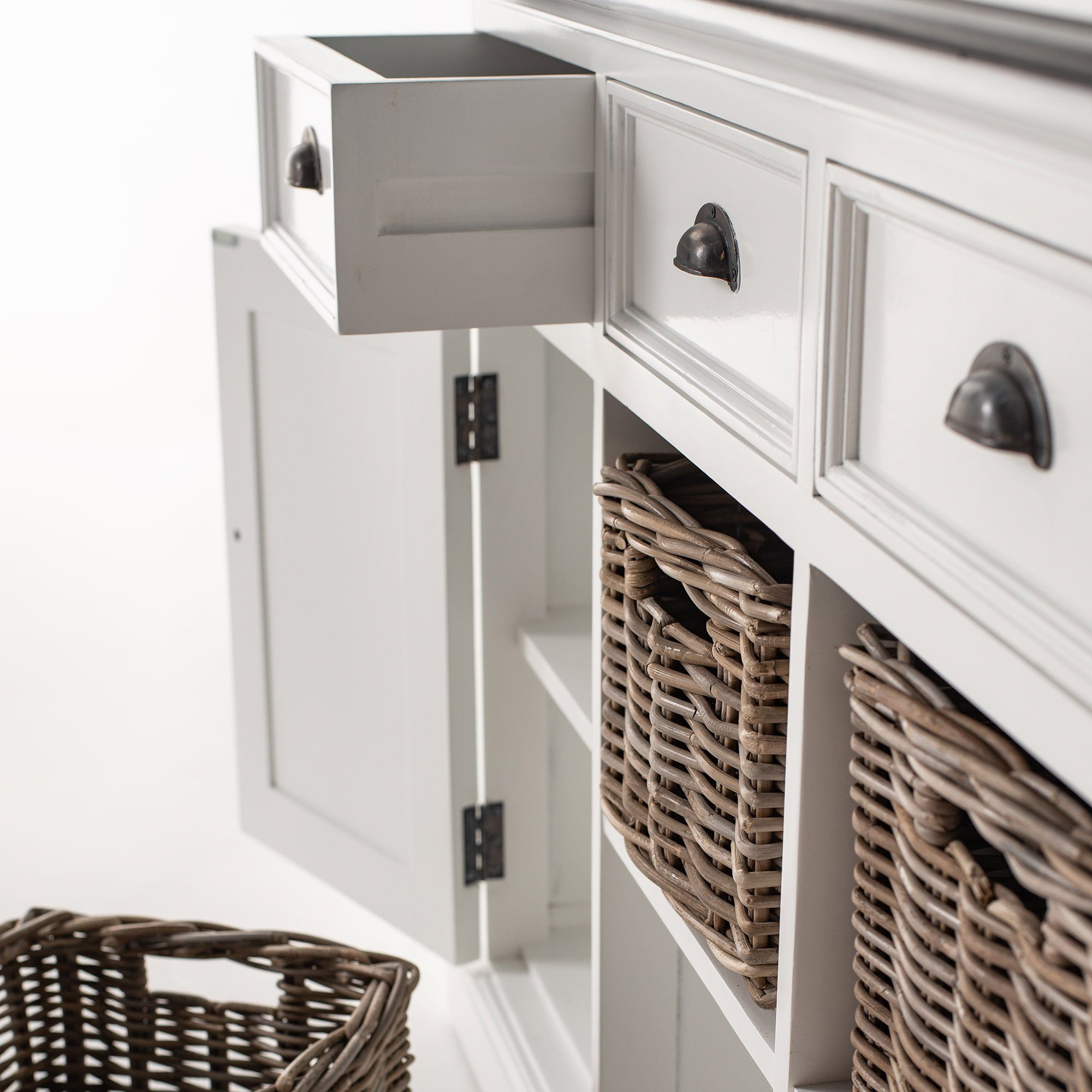 Novasolo Buffet Halifax Contrast Buffetschrank mit 4 Körben