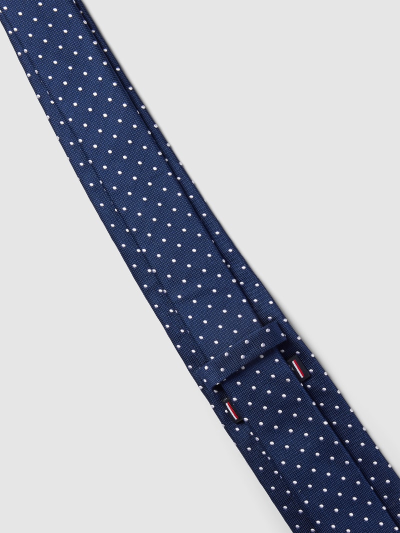 Seidenkrawatte mit feinem Allover-Muster in marineblau