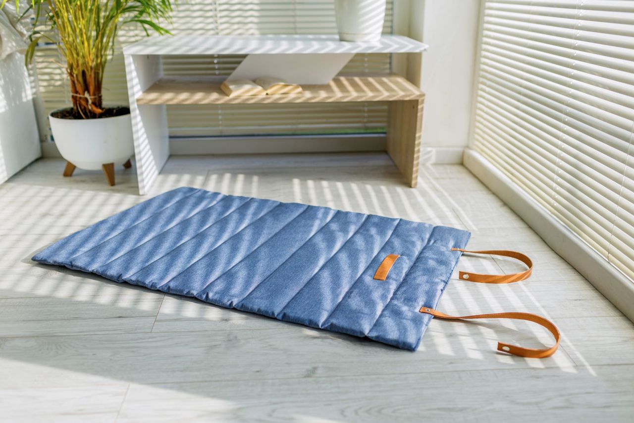 Animood Hunde-Rollmatte Luna Hundeteppich universal blau