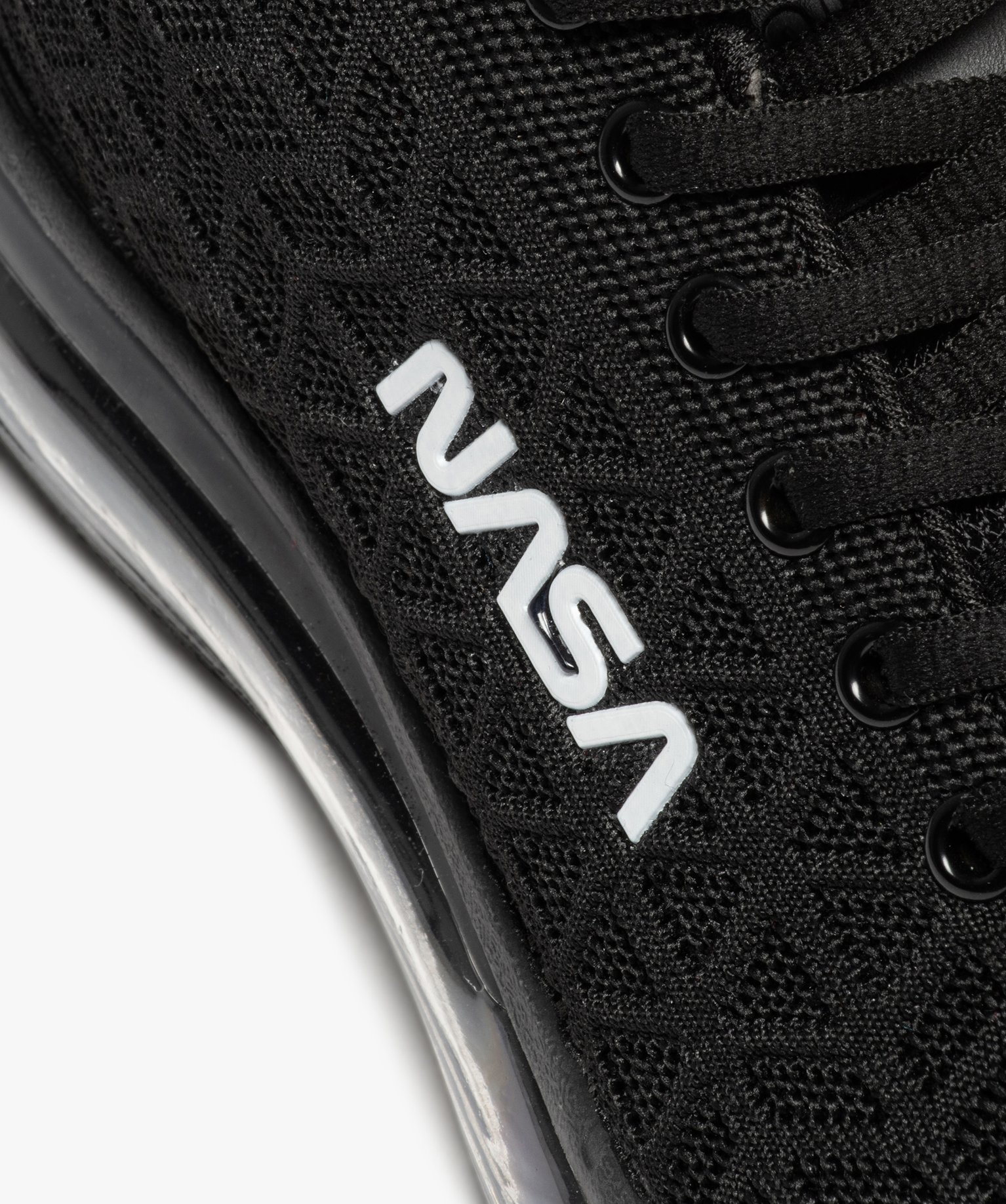 Baskets homme dessus en maille et semelle bulle - Nasa noir | GEMO