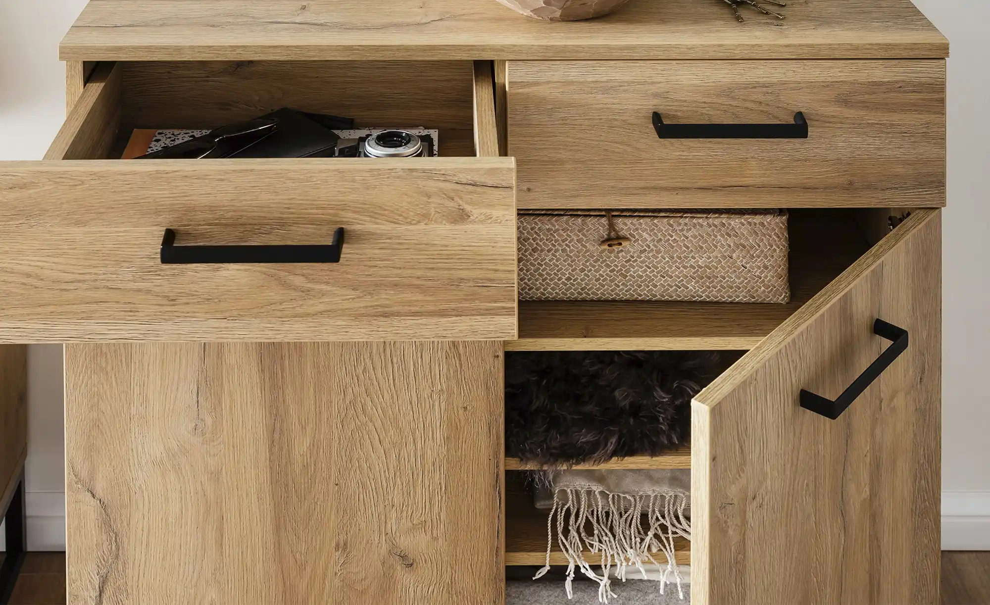 Sideboard