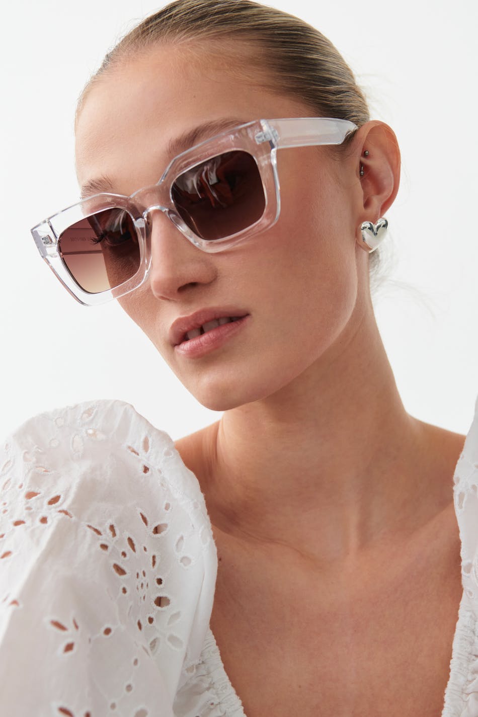 Chunky sunglasses