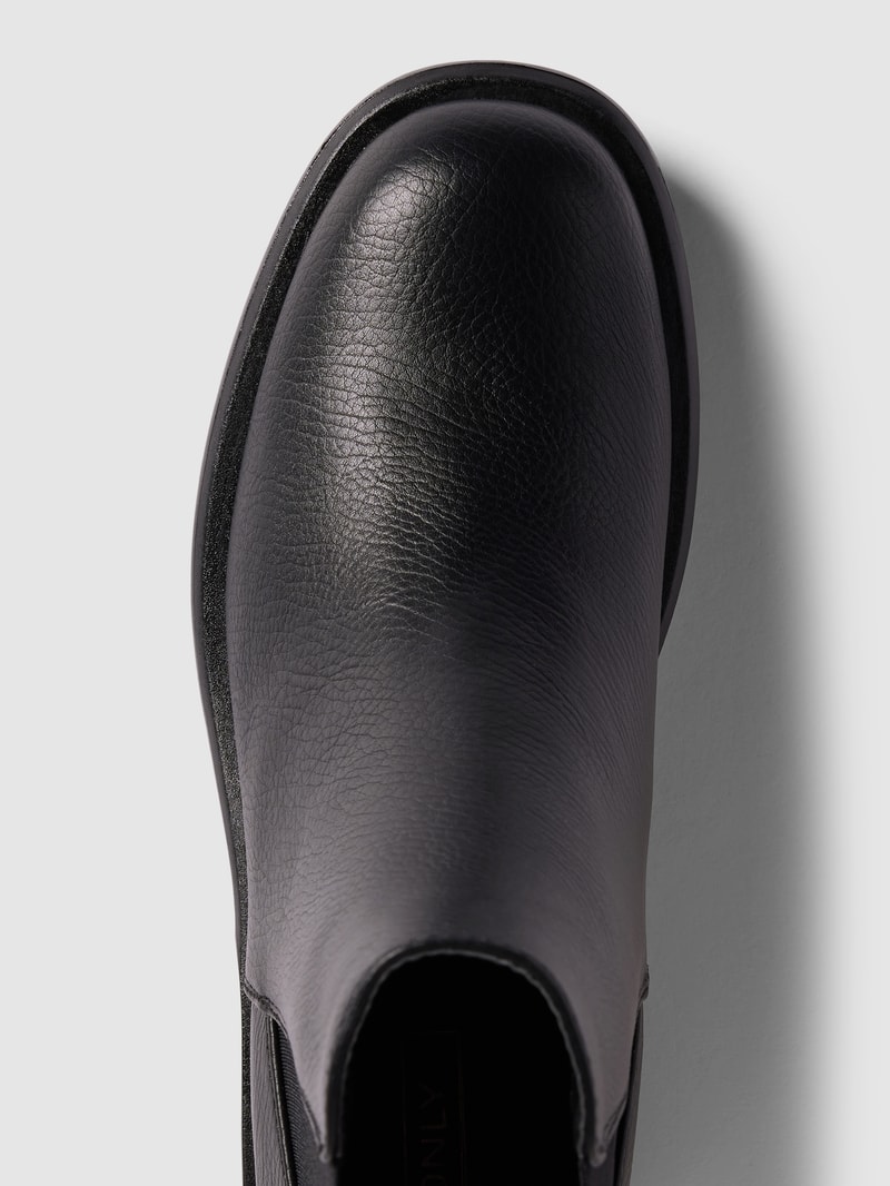 Stiefeletten mit abgerundeter Spitze Modell 'BLOOM' in schwarz