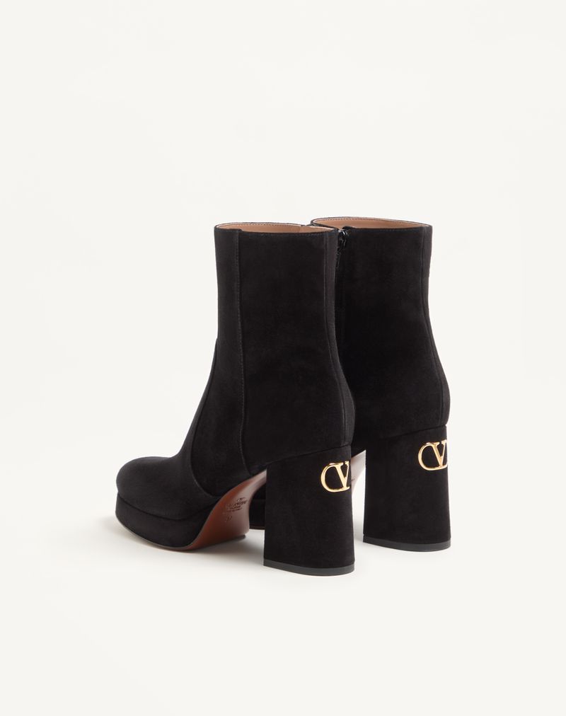 Bota de cano curto com plataforma Fawcette de 90 mm em couro rachado