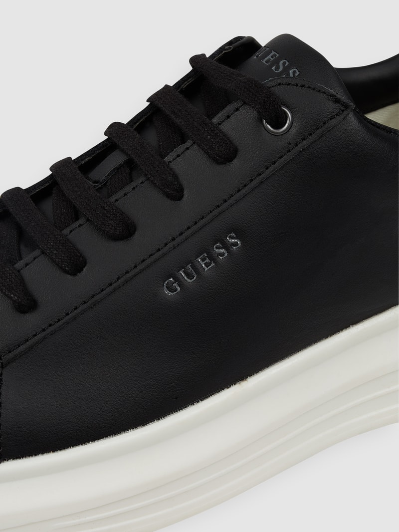 Sneaker mit Label-Print Modell 'VIBO' in schwarz