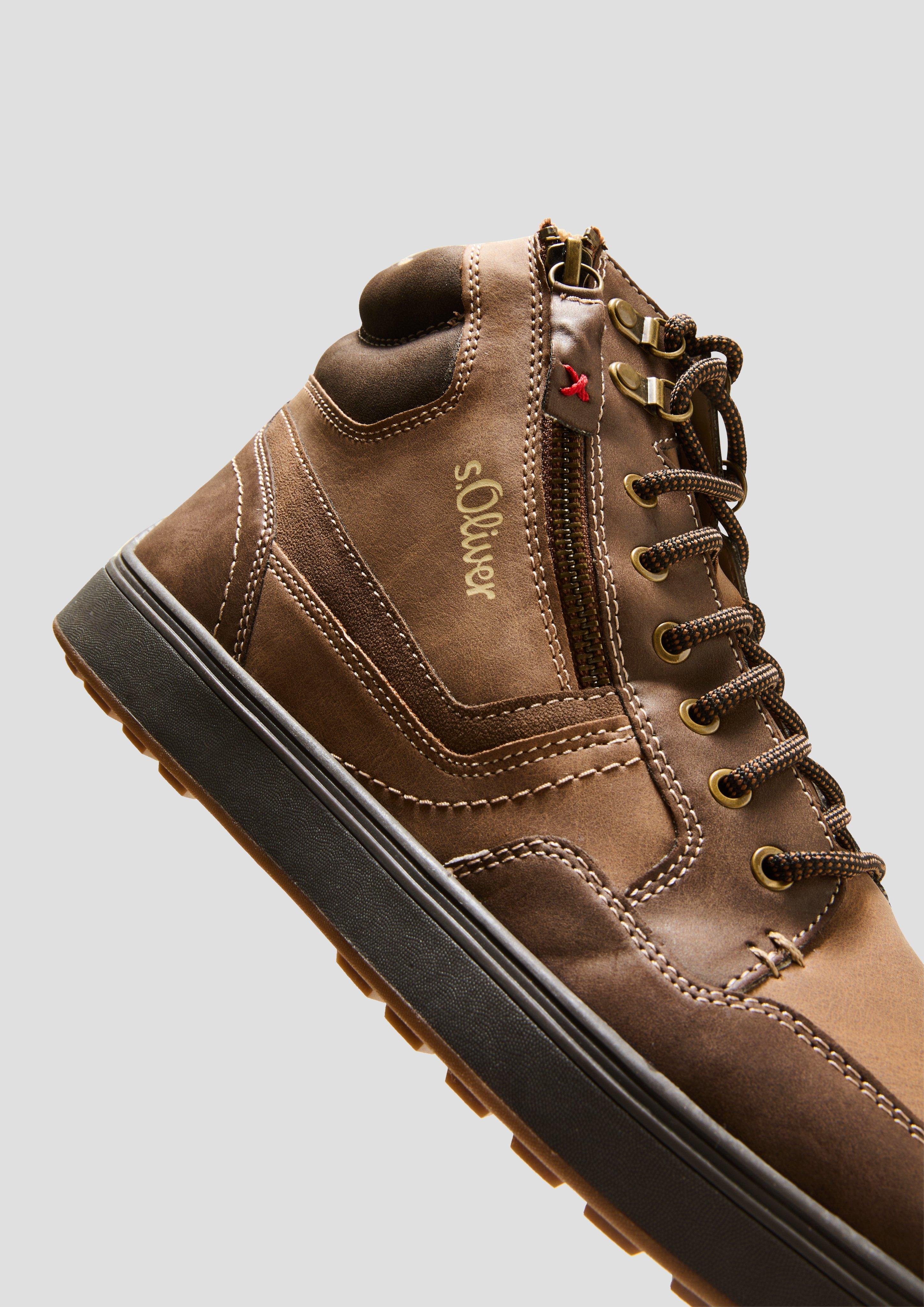 Gefütterte Boots mit Kontrastnähten  6008633-339