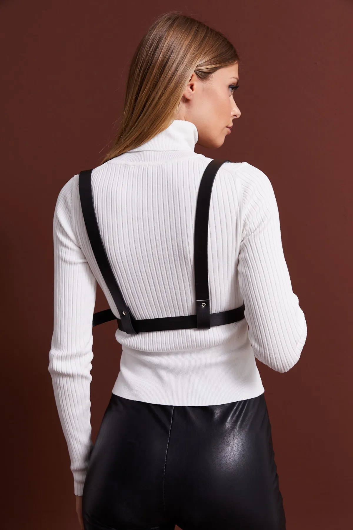 Cool & Sexy  Schwarzer Riemengürtel für Damen BE448
