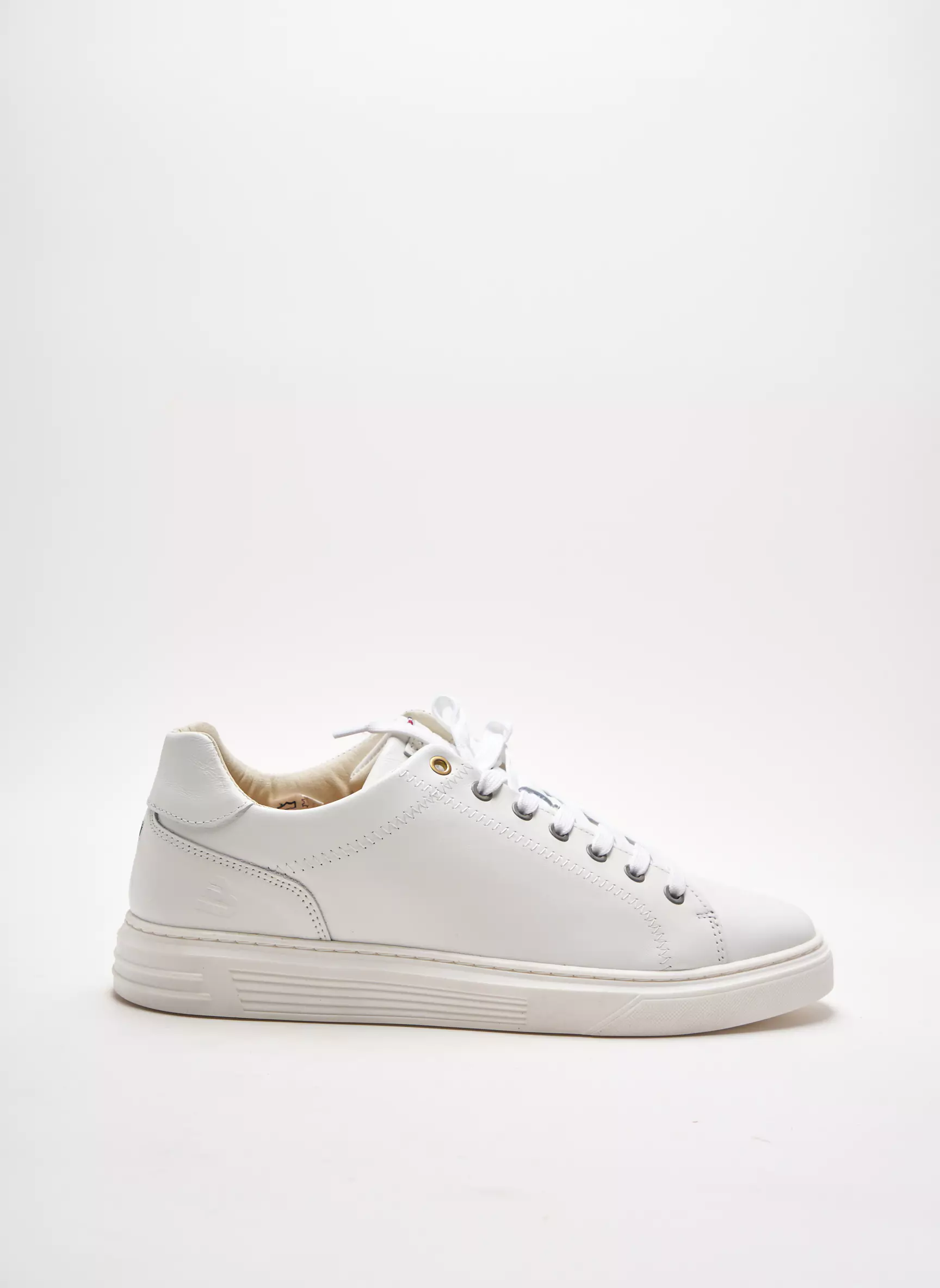 Bullboxer Baskets Homme couleur blanc