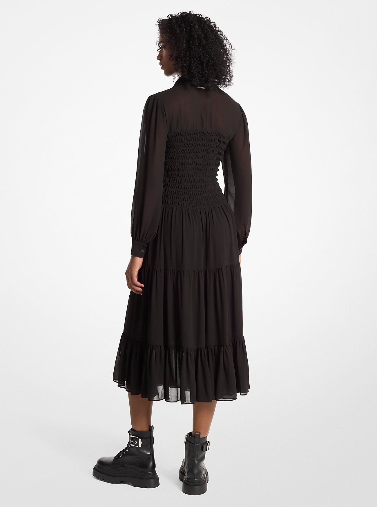 Smocked Georgette skjortekjole - SVART