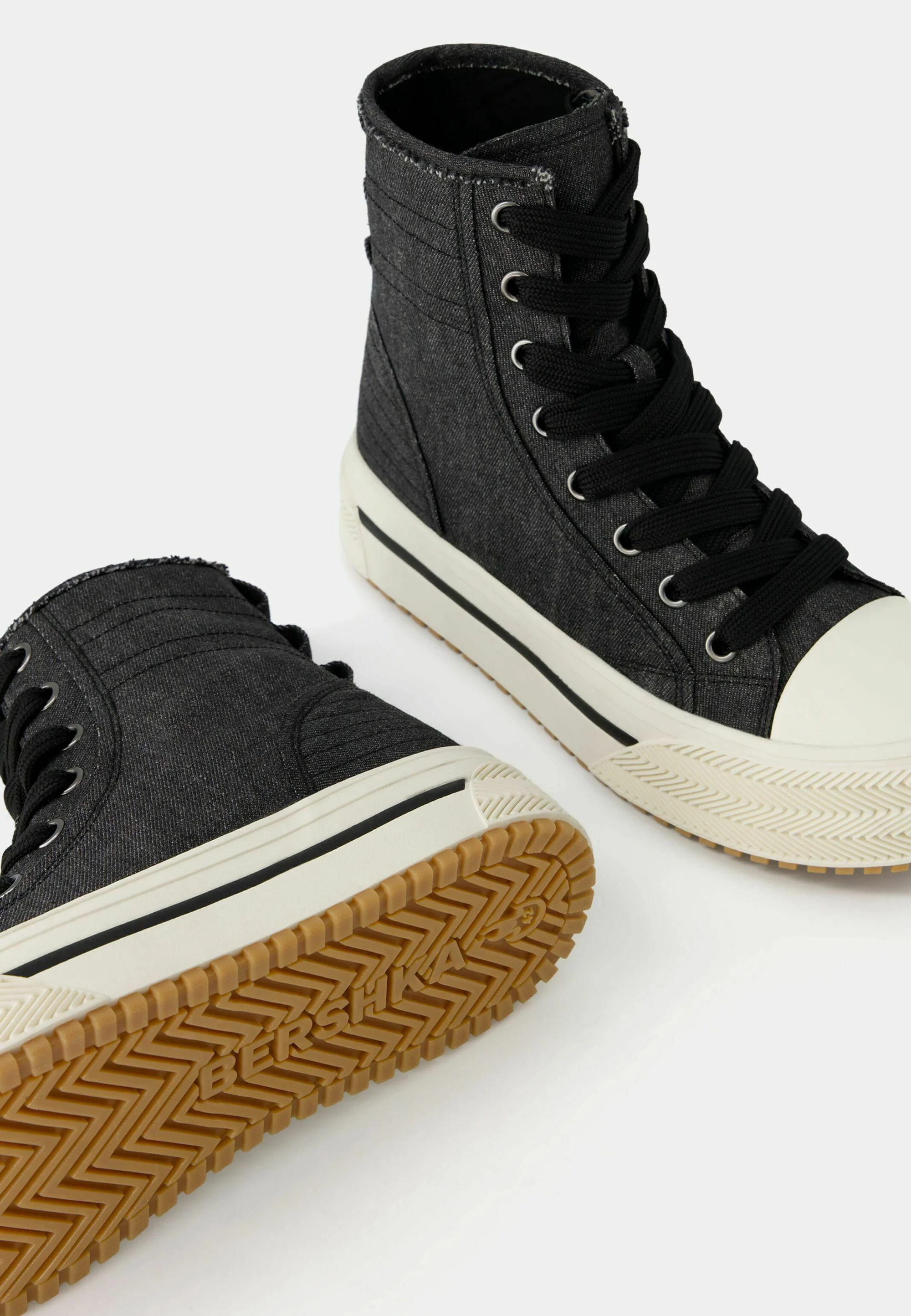 Zapatillas altas Bershka