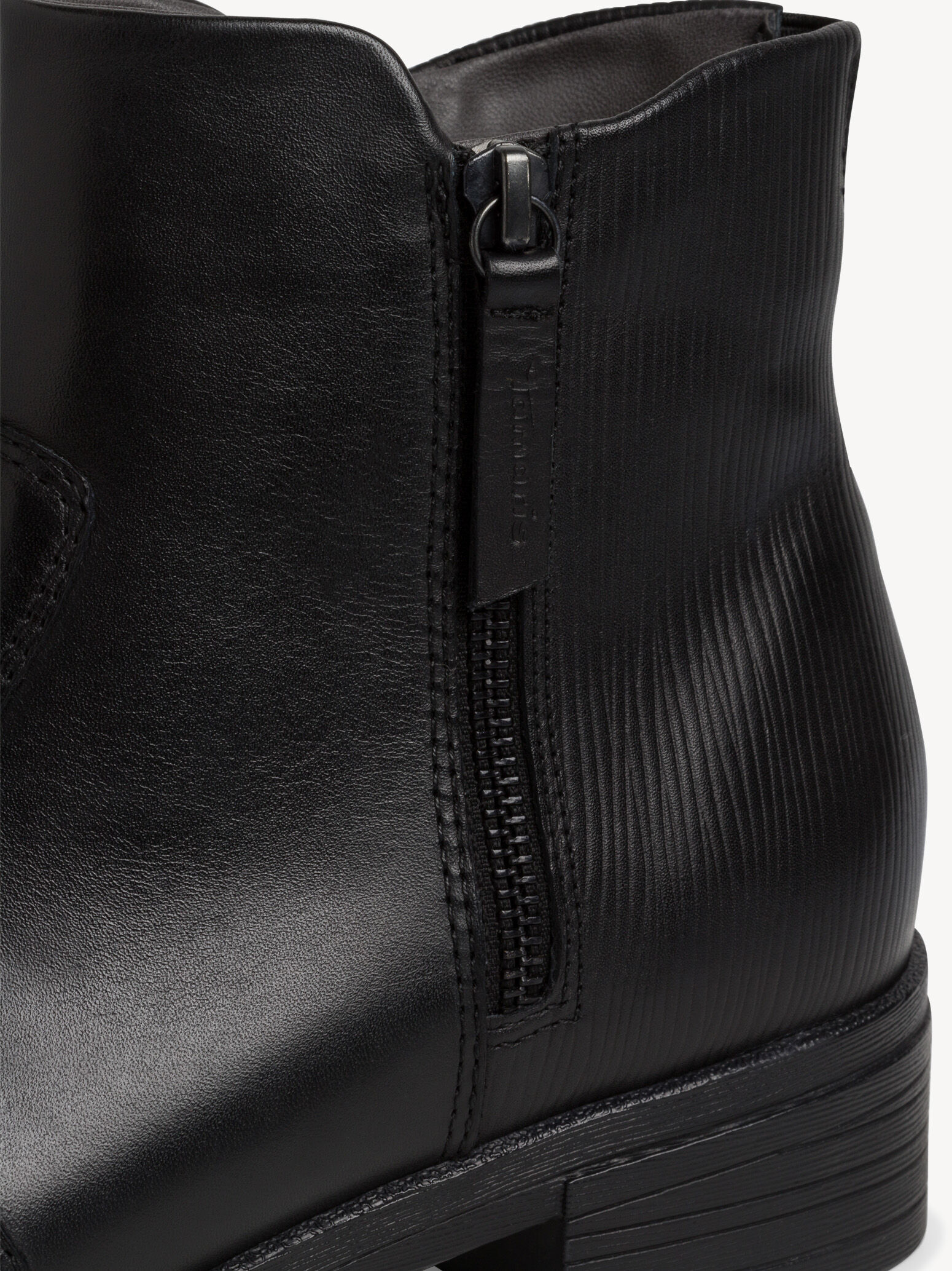 Bottine en cuir - noir