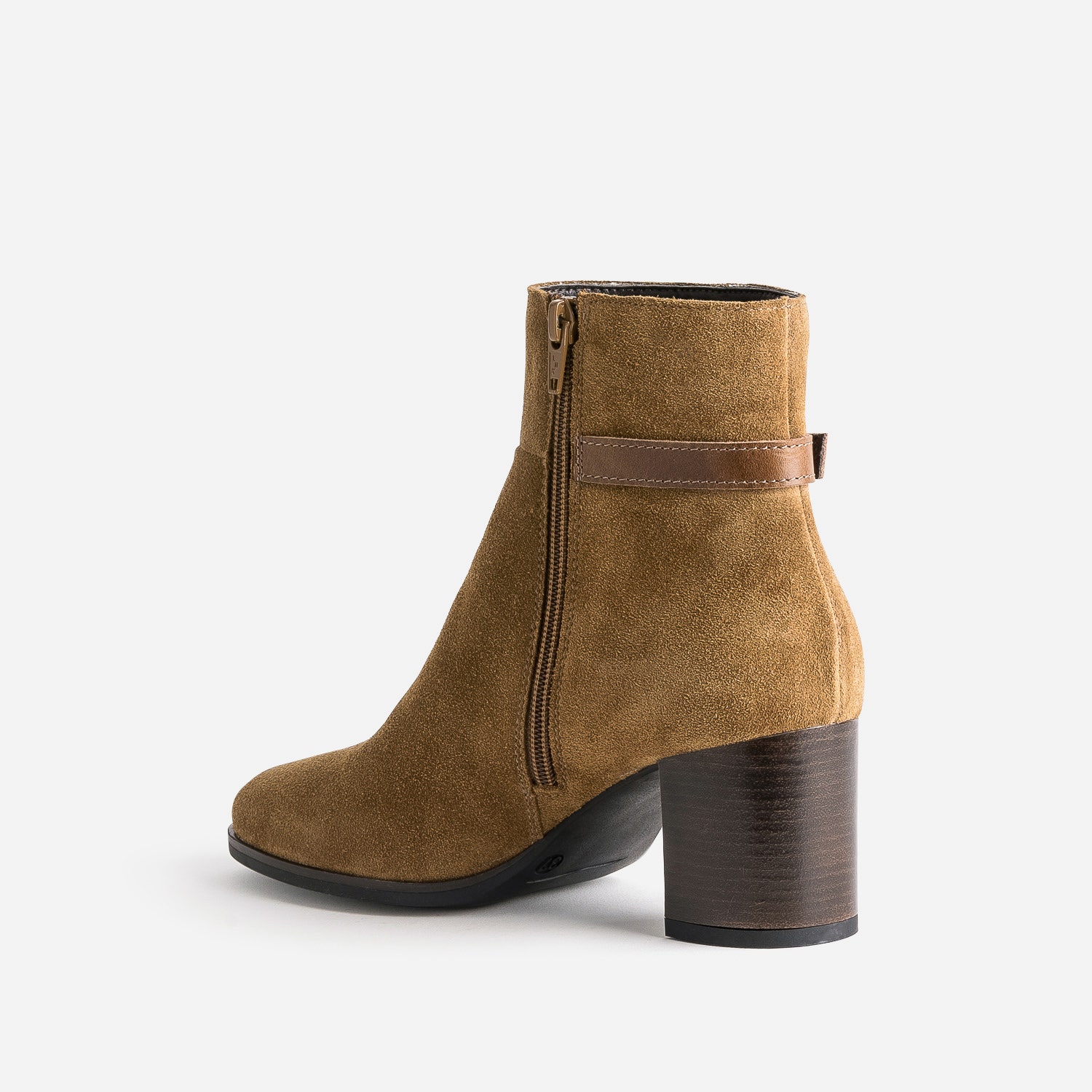 Boots talon camel en cuir velours