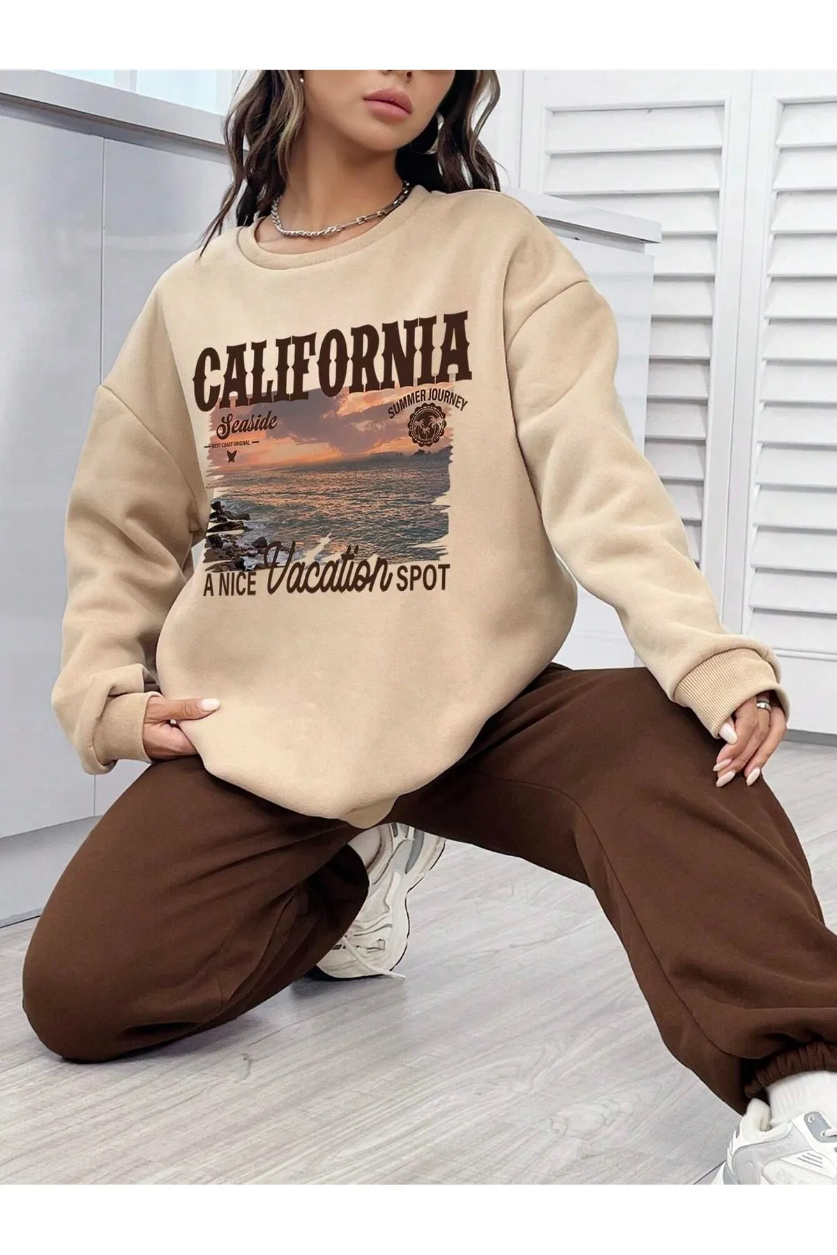 Know  Damen-Trainingsanzug-Set „California Seaside“ in Beige mit Übergröße und Oberteil