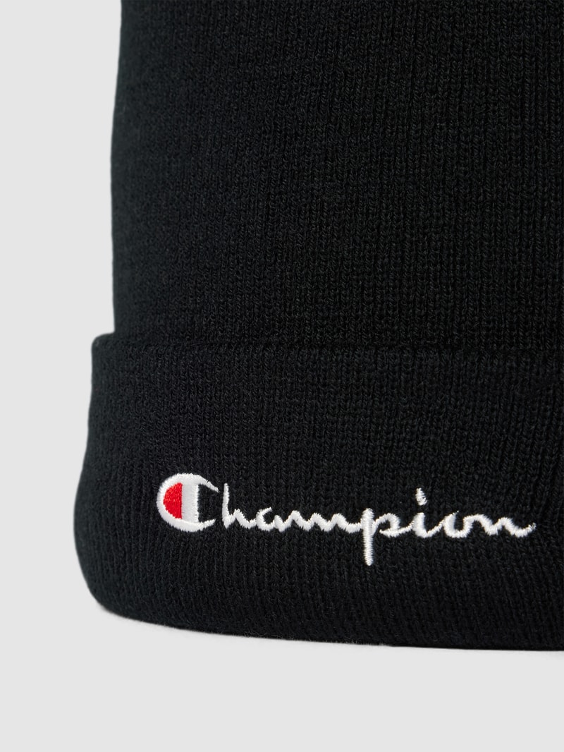 Beanie mit Label-Stitching in schwarz