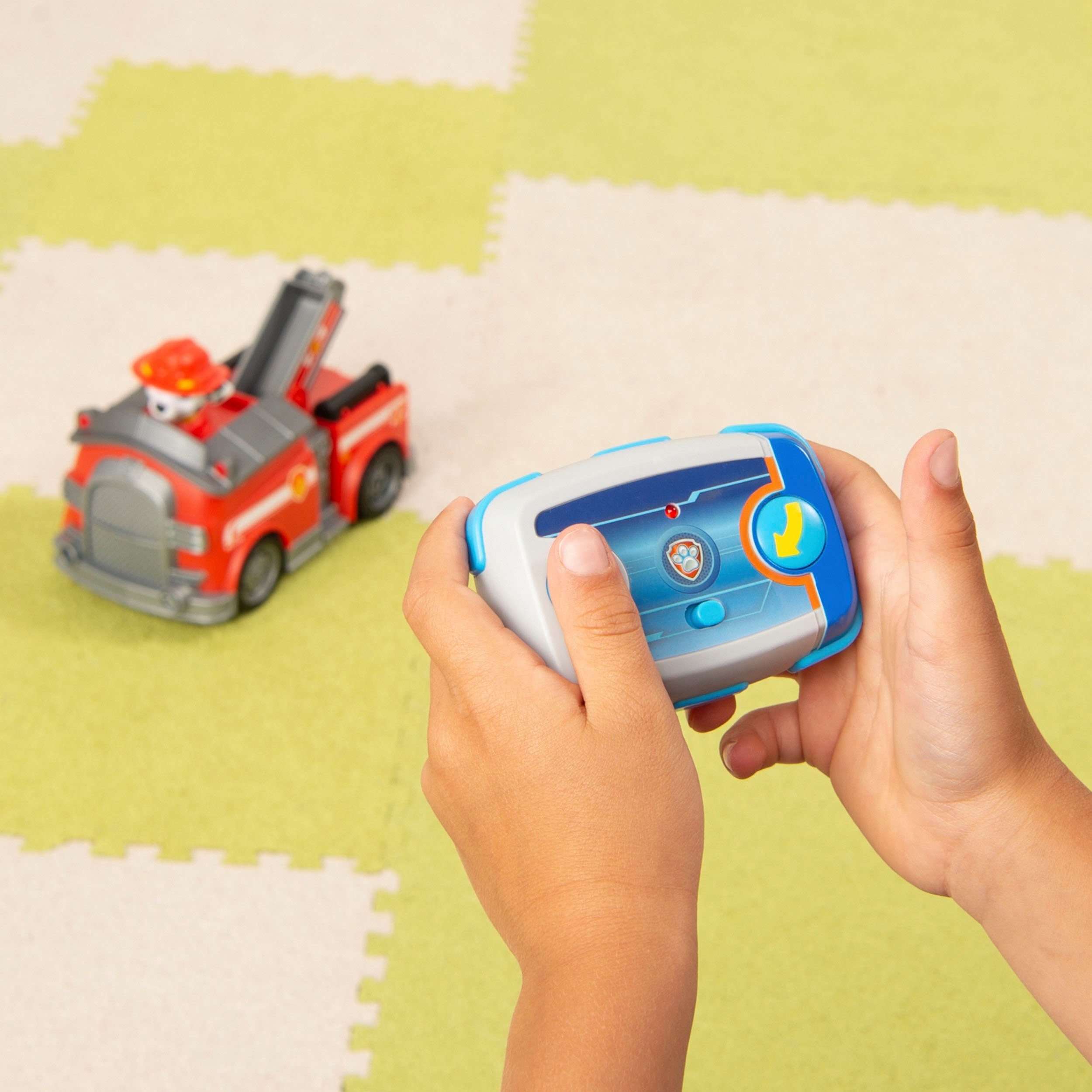 Spin Master RC-Auto PAW Patrol, Marshalls ferngesteuertes Feuerwehrauto mit 2,4 GHz, inklusive Fernbedienung