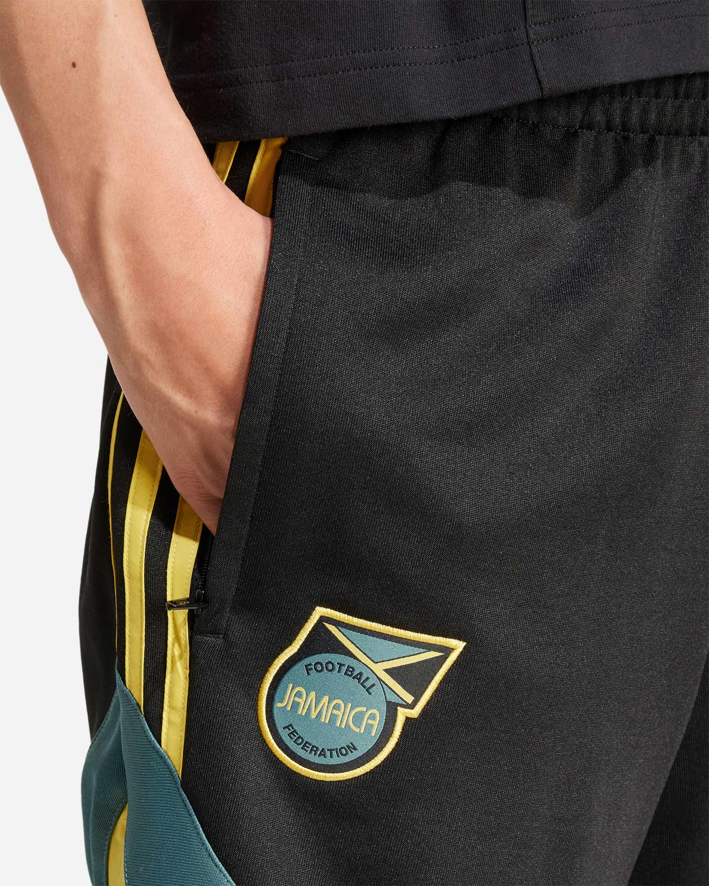 Oficiálne futbalové oblečenie Adidas Jamaica 24-25 Og M IN5569