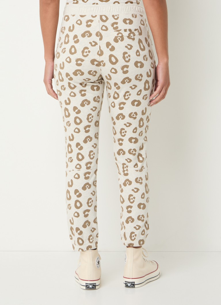 Pantaloni della tuta 10DAYS a vita media, affusolati e corti, in cotone biologico con stampa leopardata.