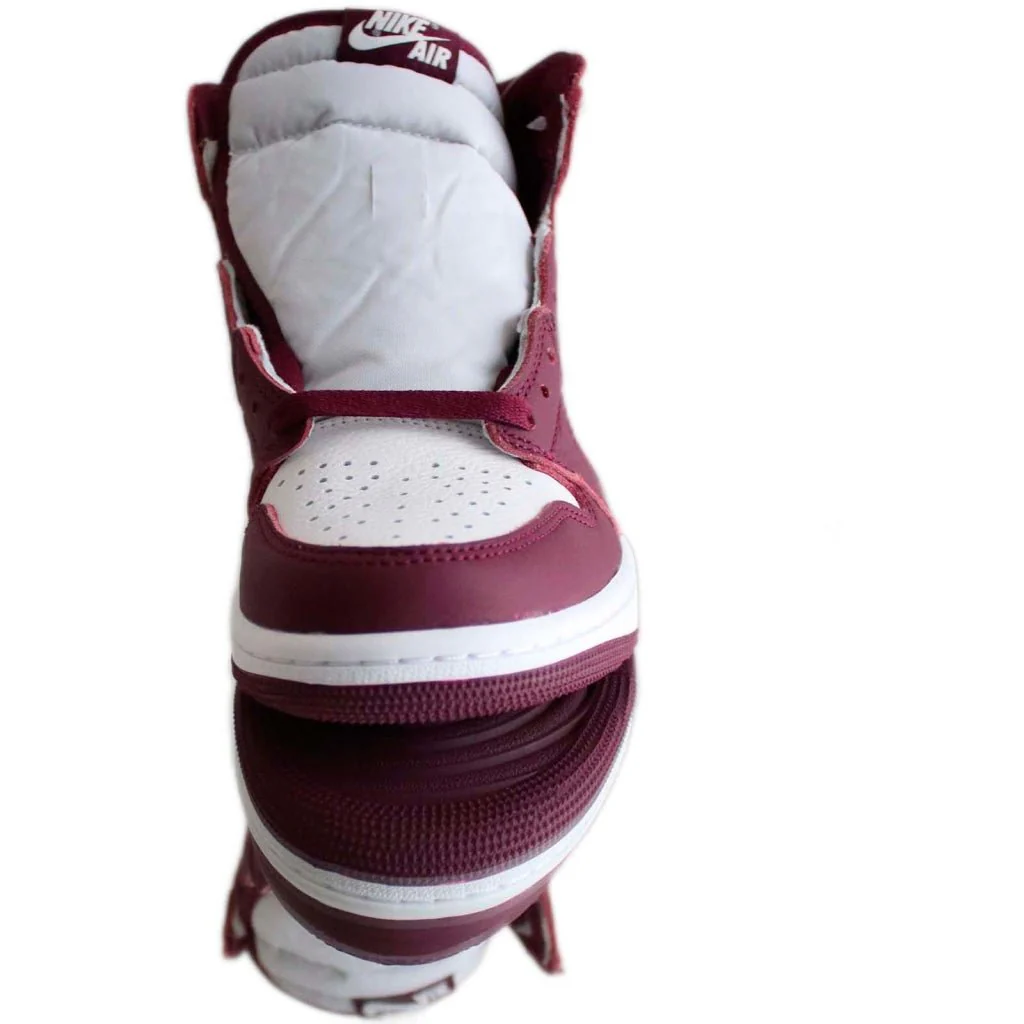 Jordan 1 Retro High OG Bordeaux