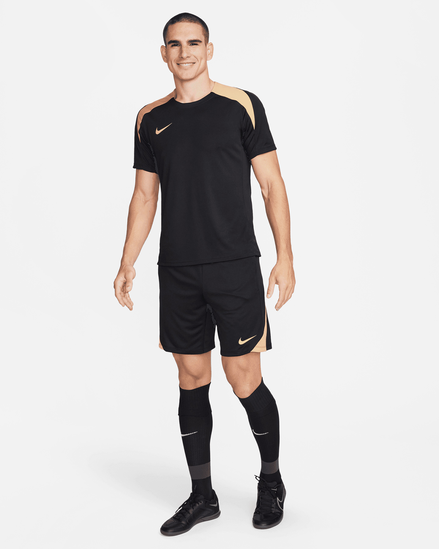 Futbalový dres Nike Strike Dri Fit M FN2399-011