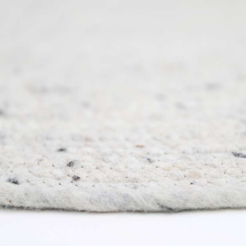 Tapis laine feutrée NEETHU