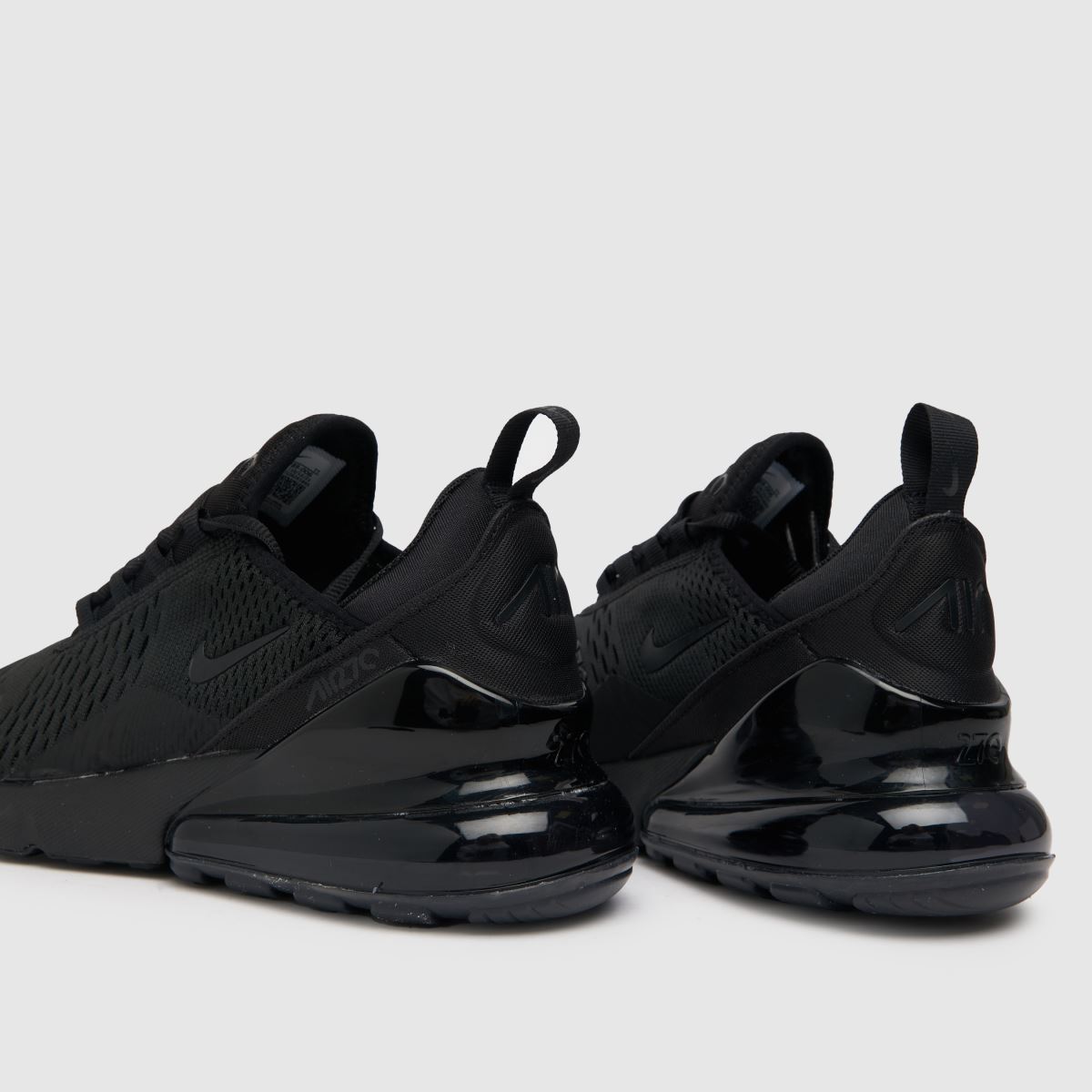 Nike Air Max 270 cipők fekete színben