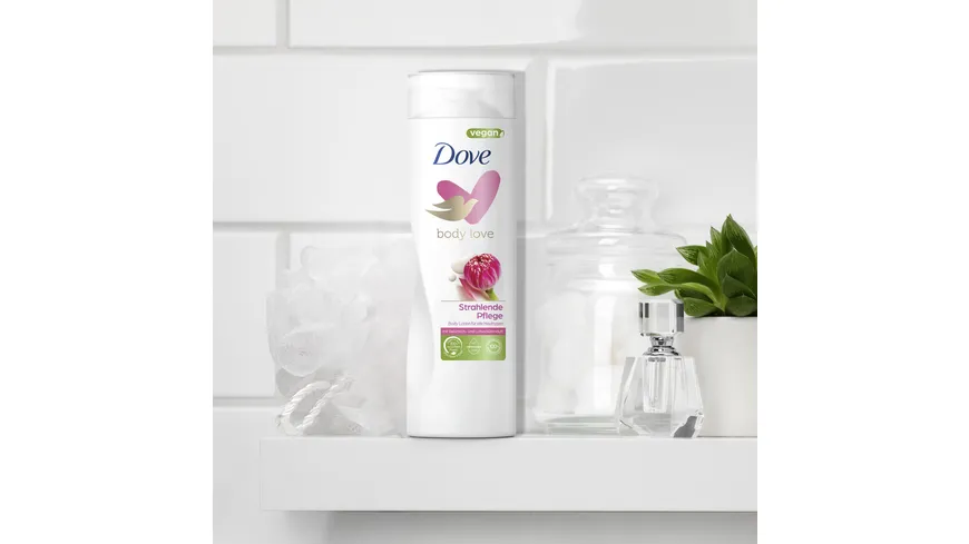 Dove Body Love Strahlende Pflege Body Lotion mit Reismilch- & Lotusblütenduft 400 ml