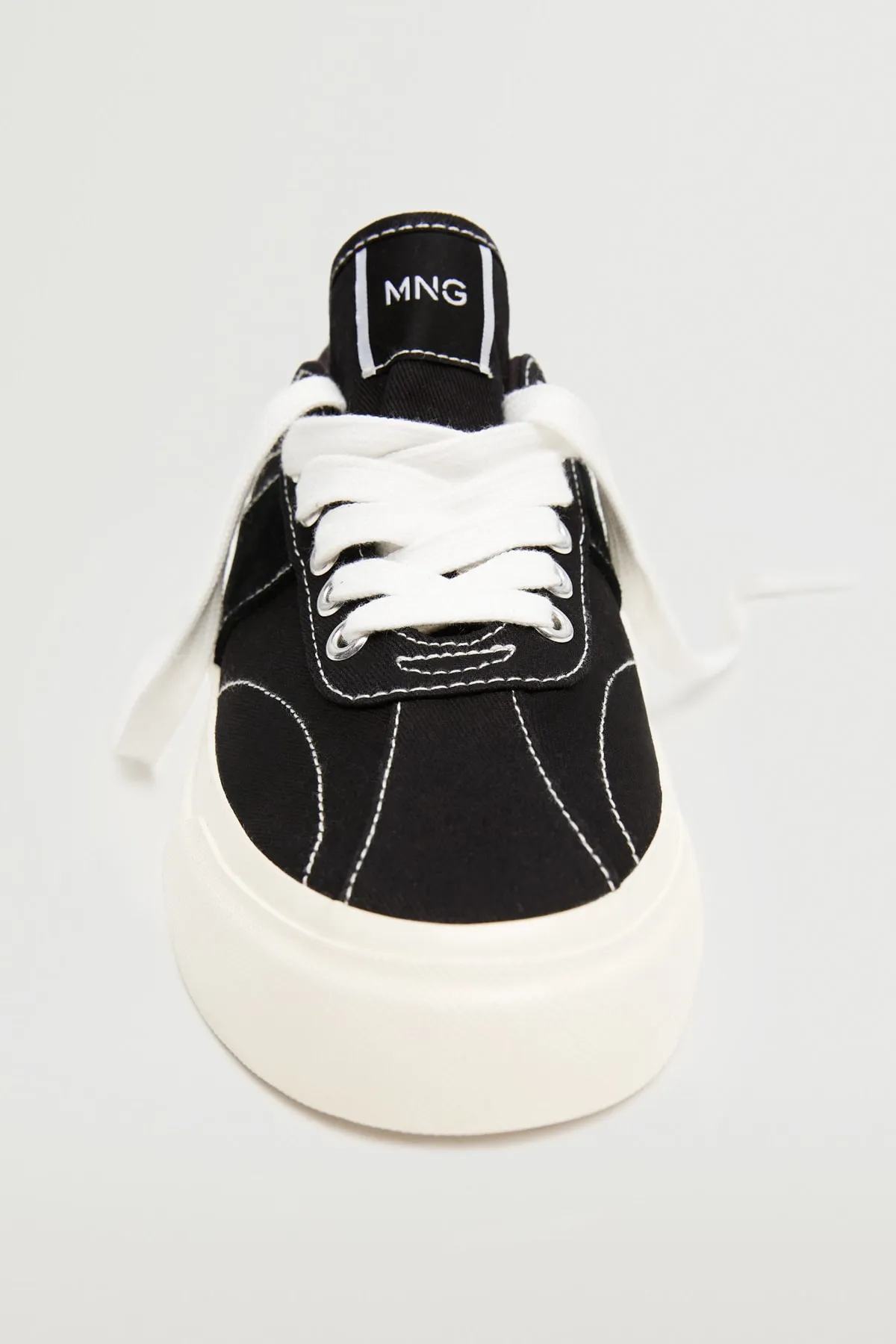 MANGO  Walkingschuh - Schwarz - Flacher Absatz