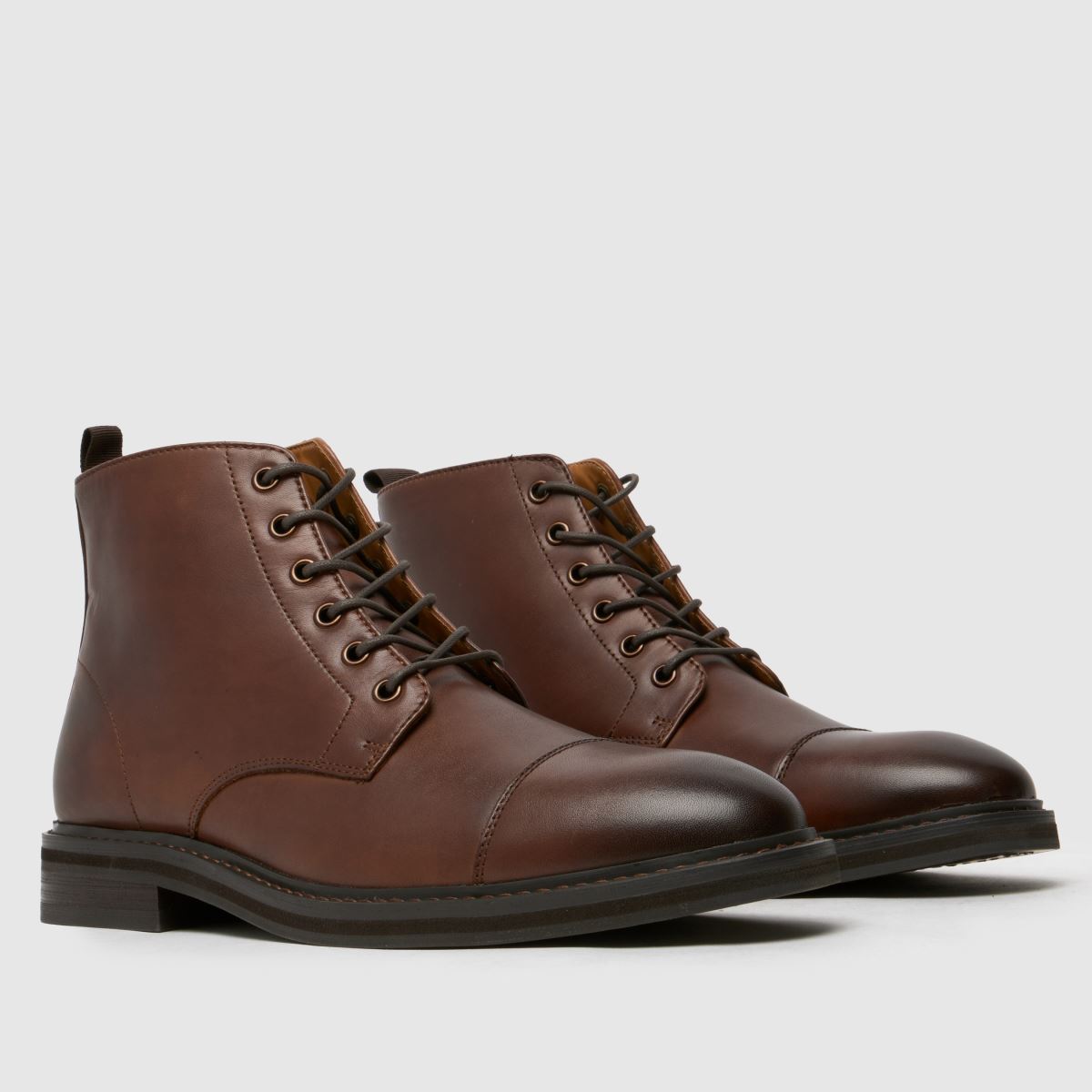 Schuh Darwin – Bruna snörstövlar