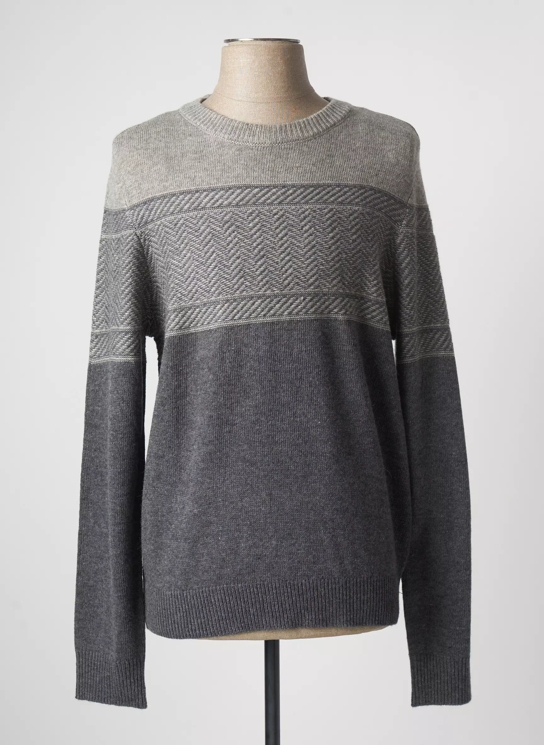 Delahaye Pulls Homme couleur gris