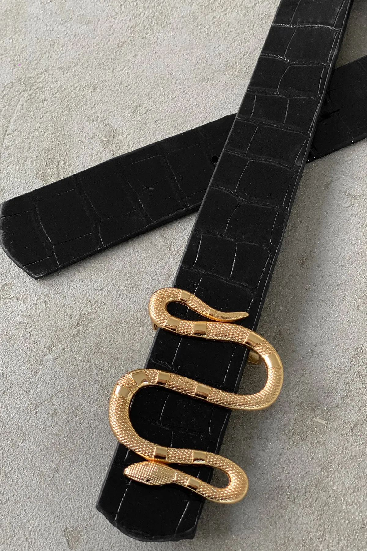 Cool & Sexy  Schwarzer Damengürtel mit Schlangenschnalle BE609