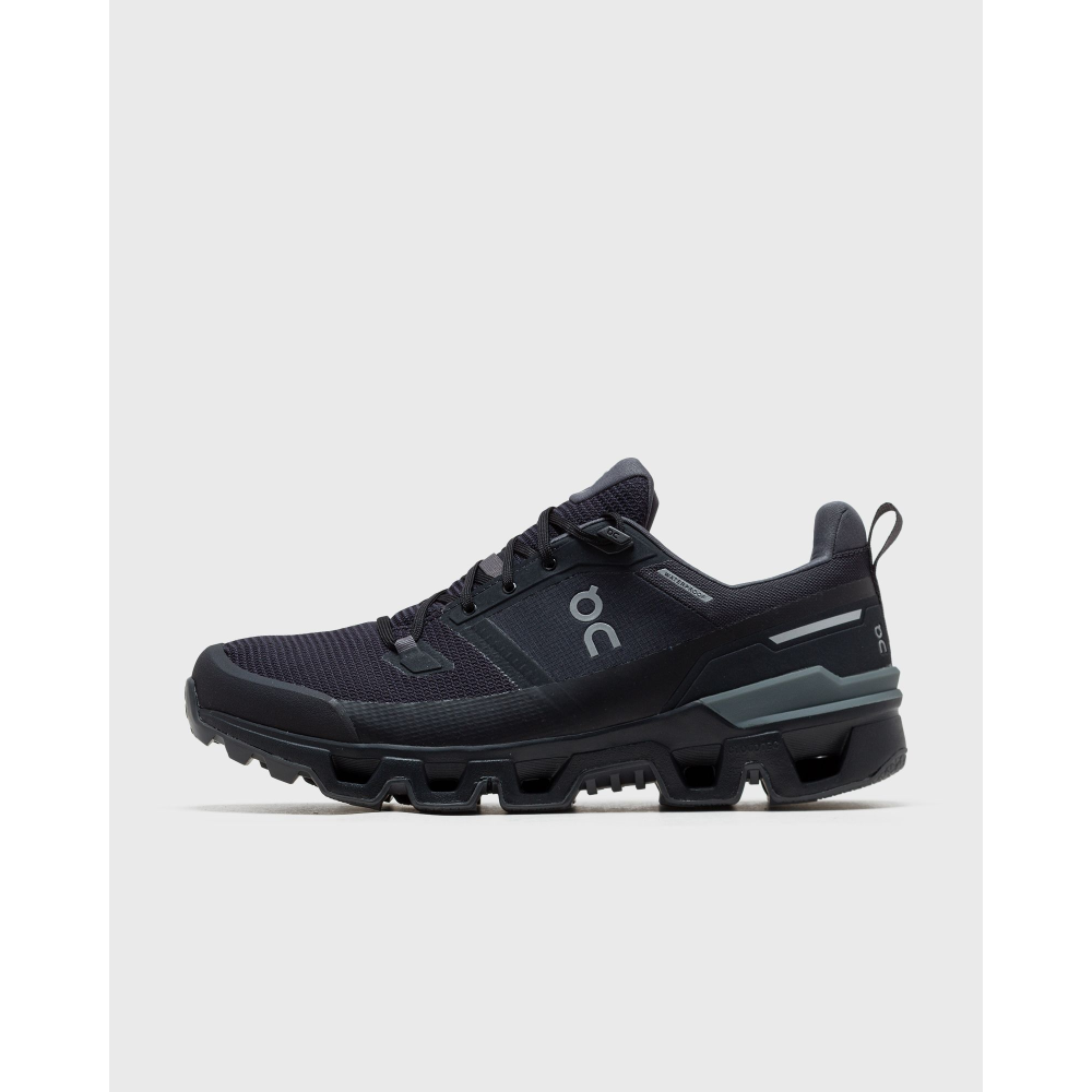 ON Cloudwander Waterproof 73.98606 / schwarz
