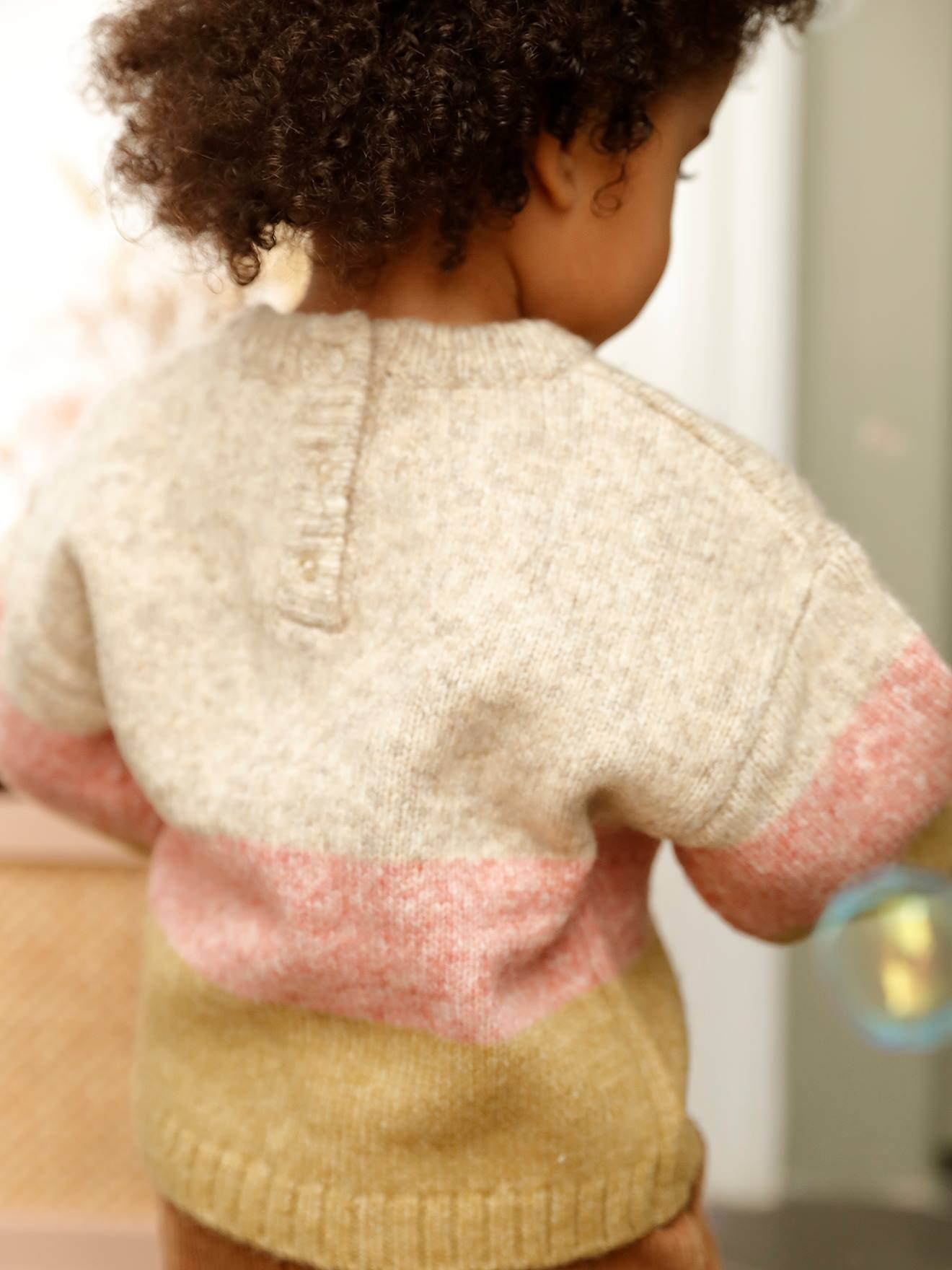 Pull tricot rayures larges bébé beige rosé