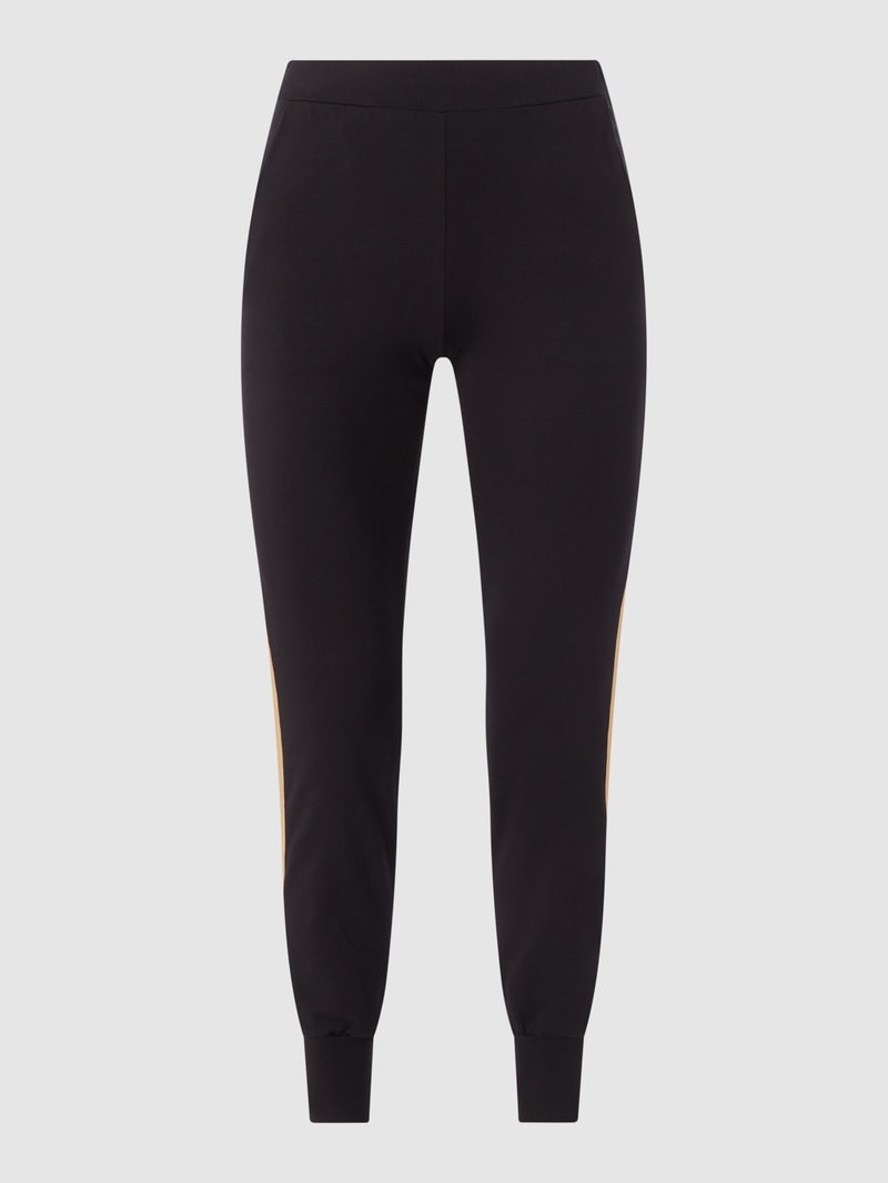 Trackpants mit Stretch-Anteil in schwarz