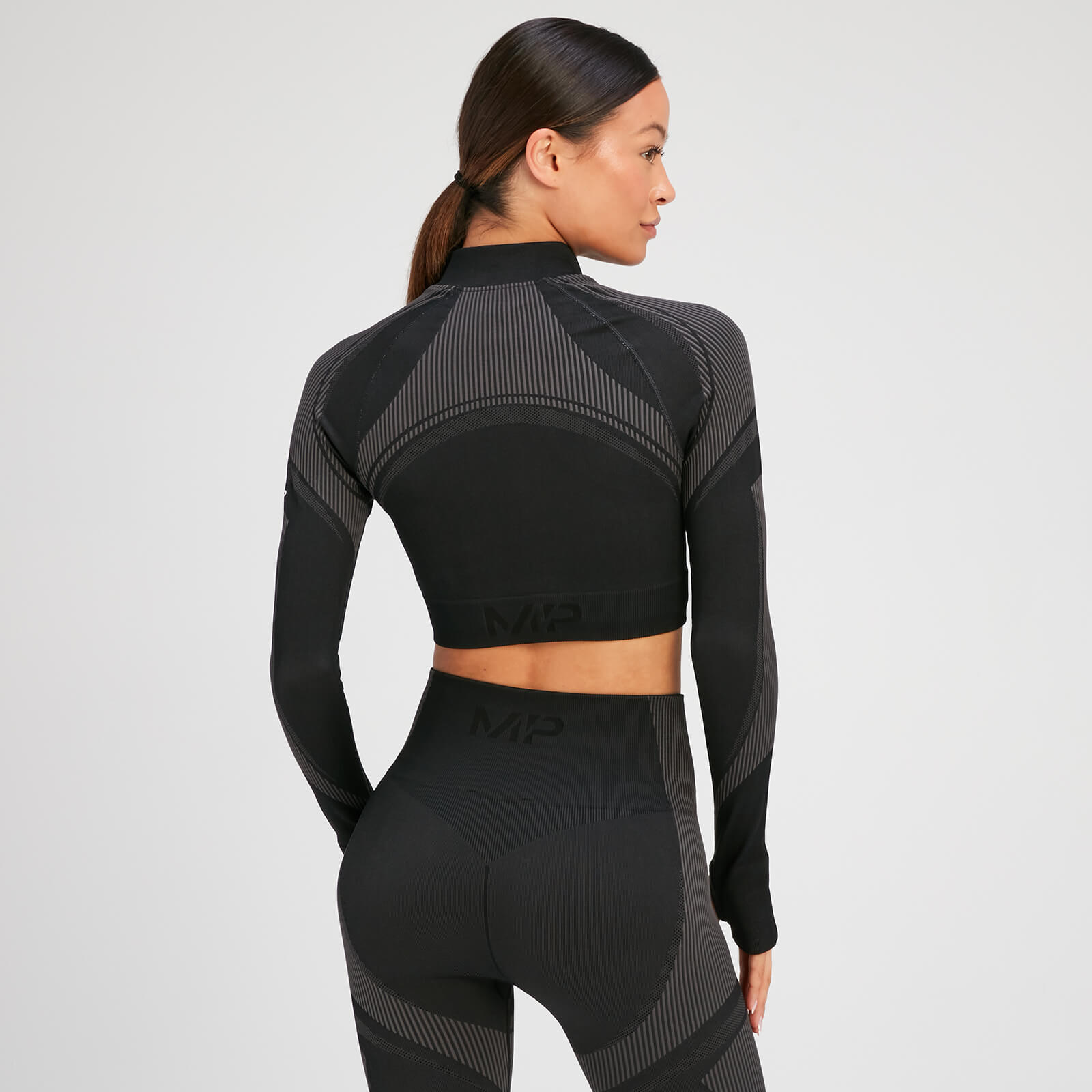Crop top sans coutures à manches longues et à fermeture éclair ¼ MP Tempo Ultra pour femmes – Noir