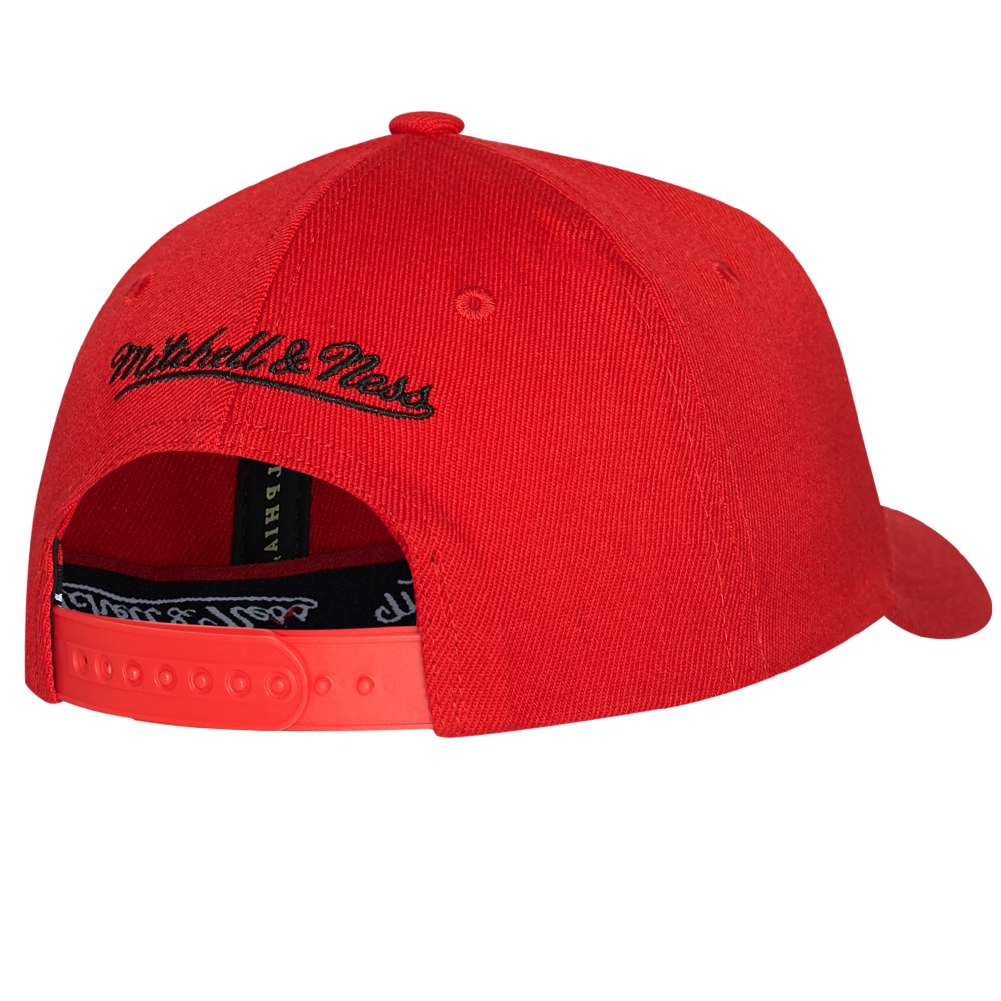 Mitchell & Ness Script Red and Black Classic Kappe 6HSSINTL976-MNNRED1