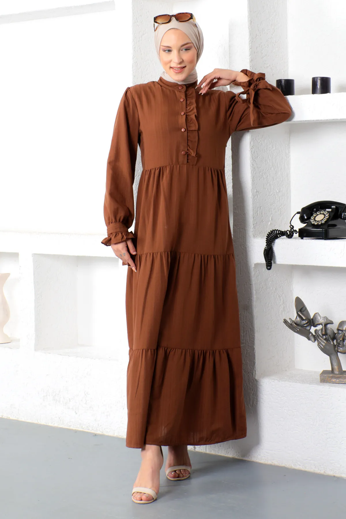 Tesettür Dünyası  Hijab-Kleid mit gebundenen Ärmeln Tsd221207 Braun