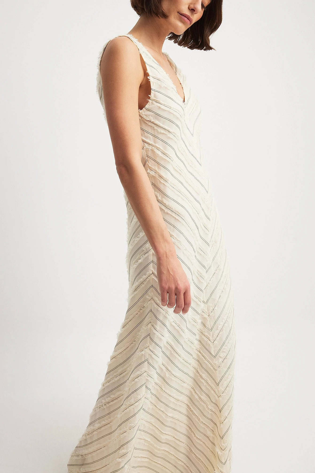 Ärmelloses Maxikleid mit Fransen