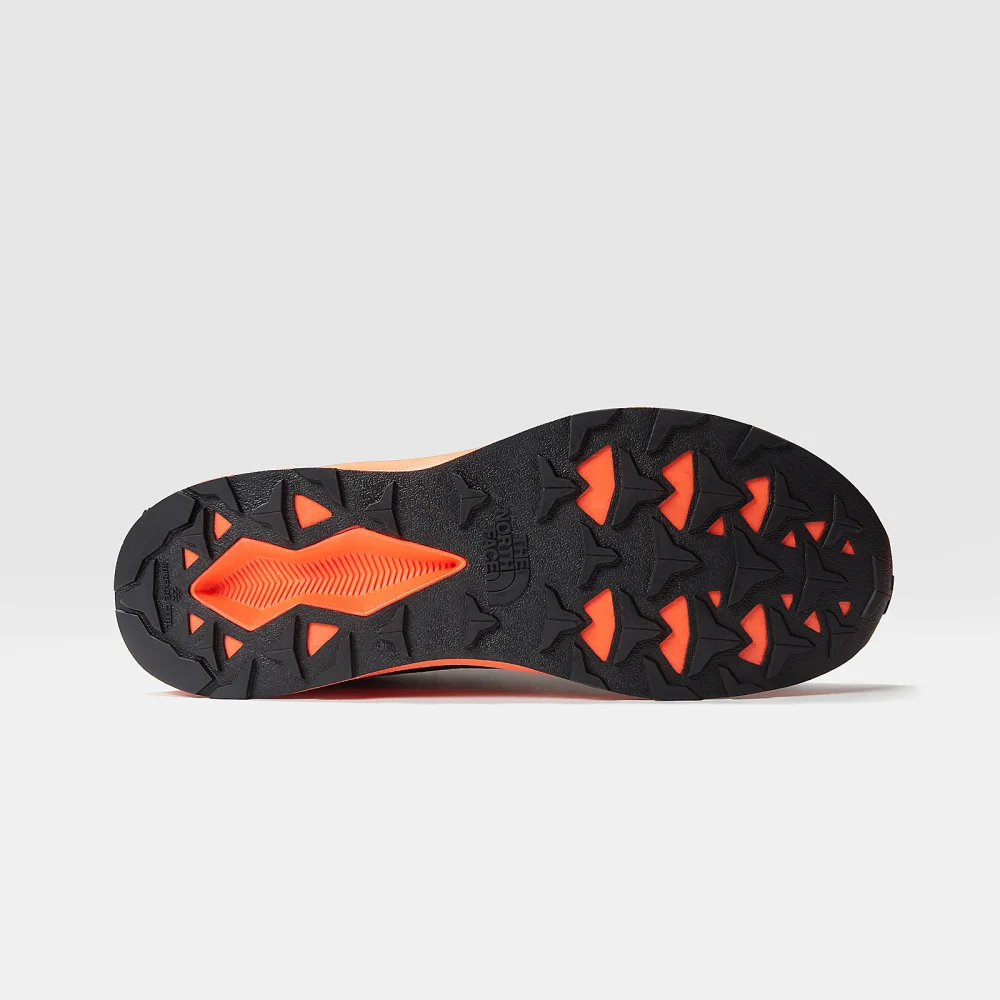 The North Face Vectiv Eminus NF0A4OAWW8D / grau