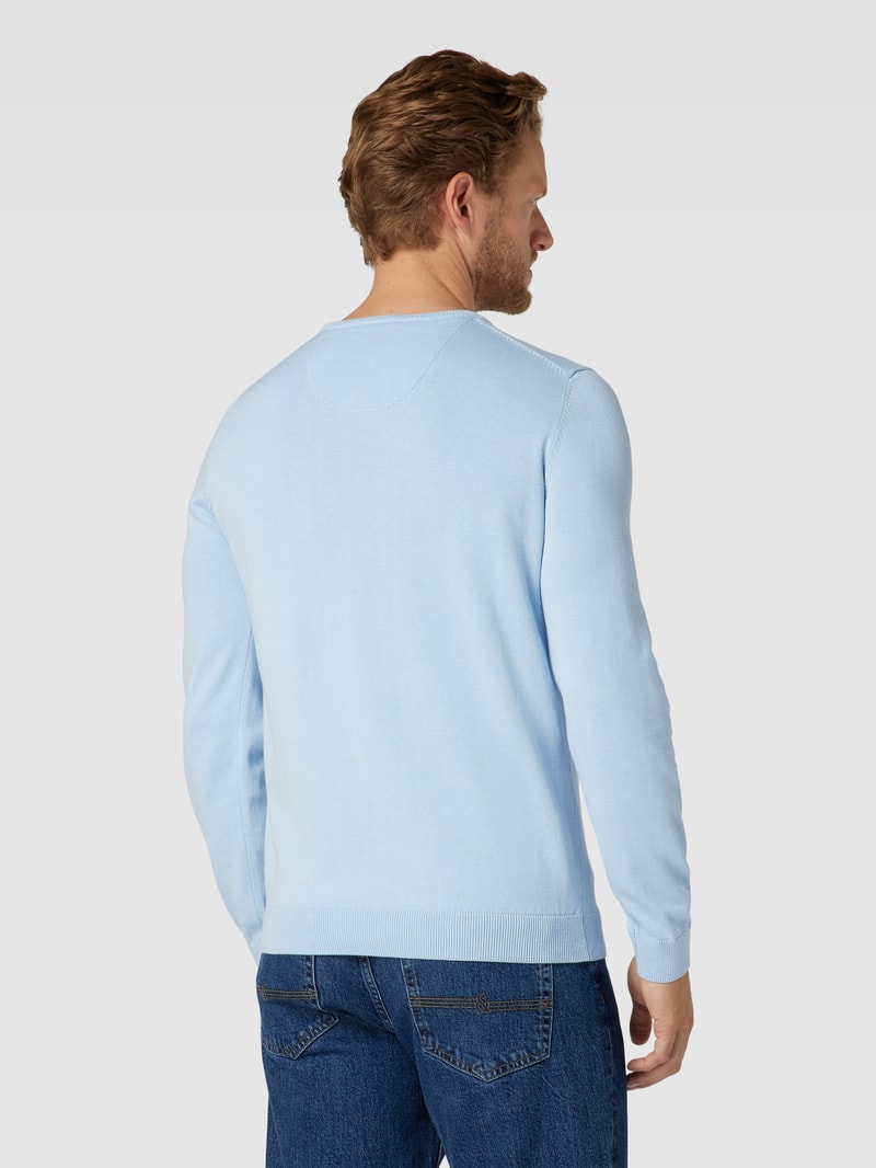 Strickpullover mit Label-Stitching Modell 'BASIC' in hellblau
