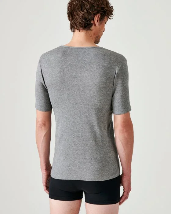 Lot de 2 tee-shirts Essential col V, manches courtes