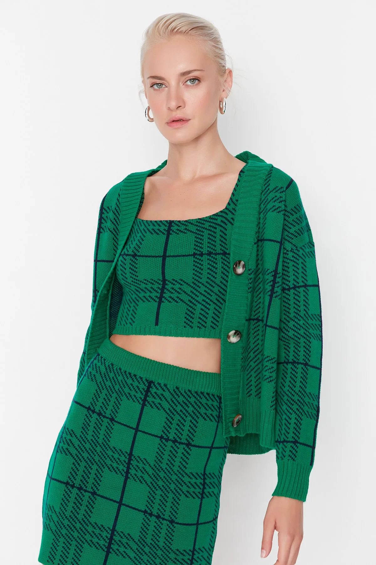 Trendyol Collection  Grünes Jacquard-Strickoberteil- und -unterteil-Set TWOAW23AU00047