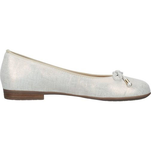 ara Ballerinas