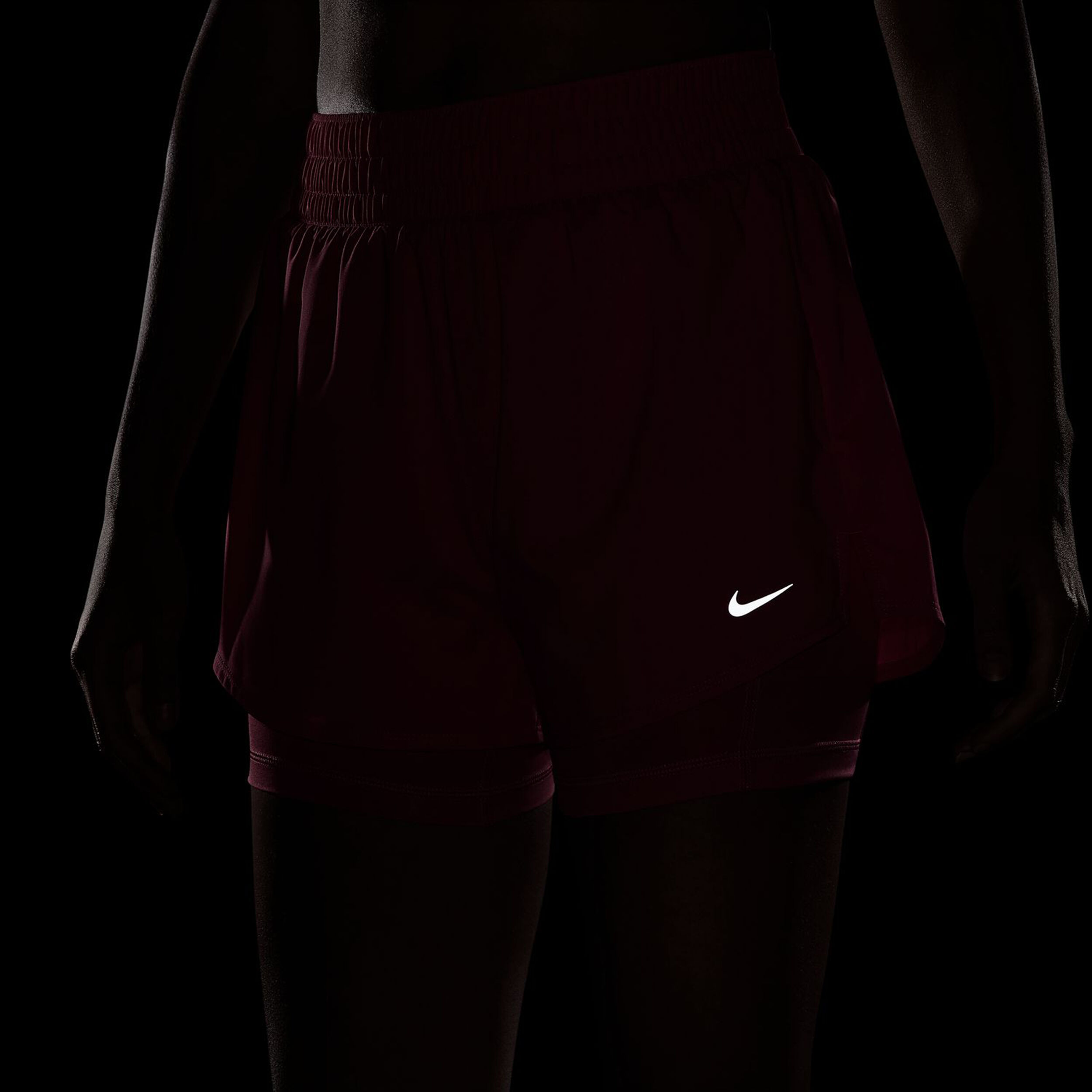 Dri-Fit One MR 3IN 2N1 Shorts Damen - Pink