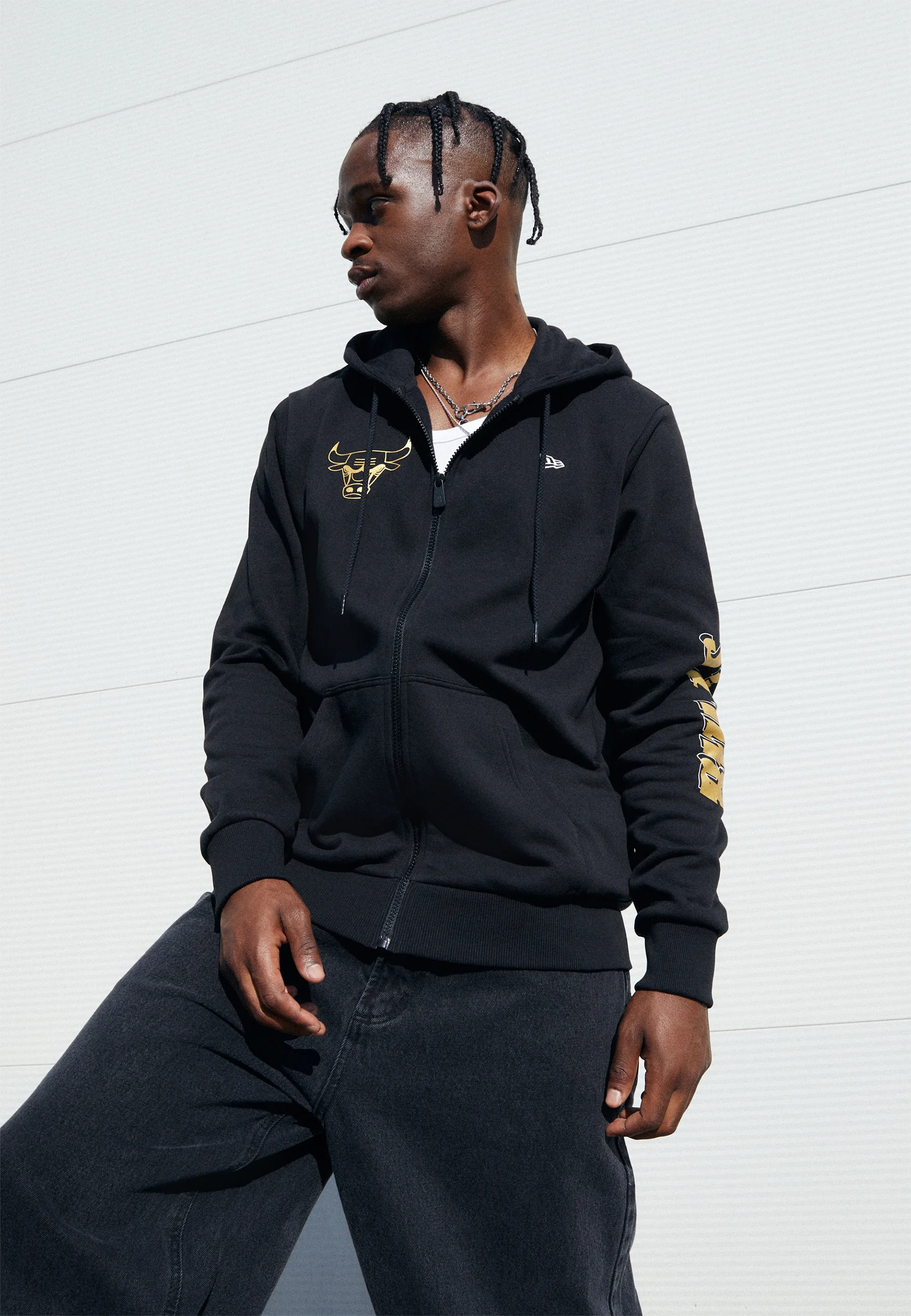 Sudadera con capucha y cremallera New Era NBA CHICAGO BULLS TEAM SCRIPT - Sudadera con capucha y cremallera