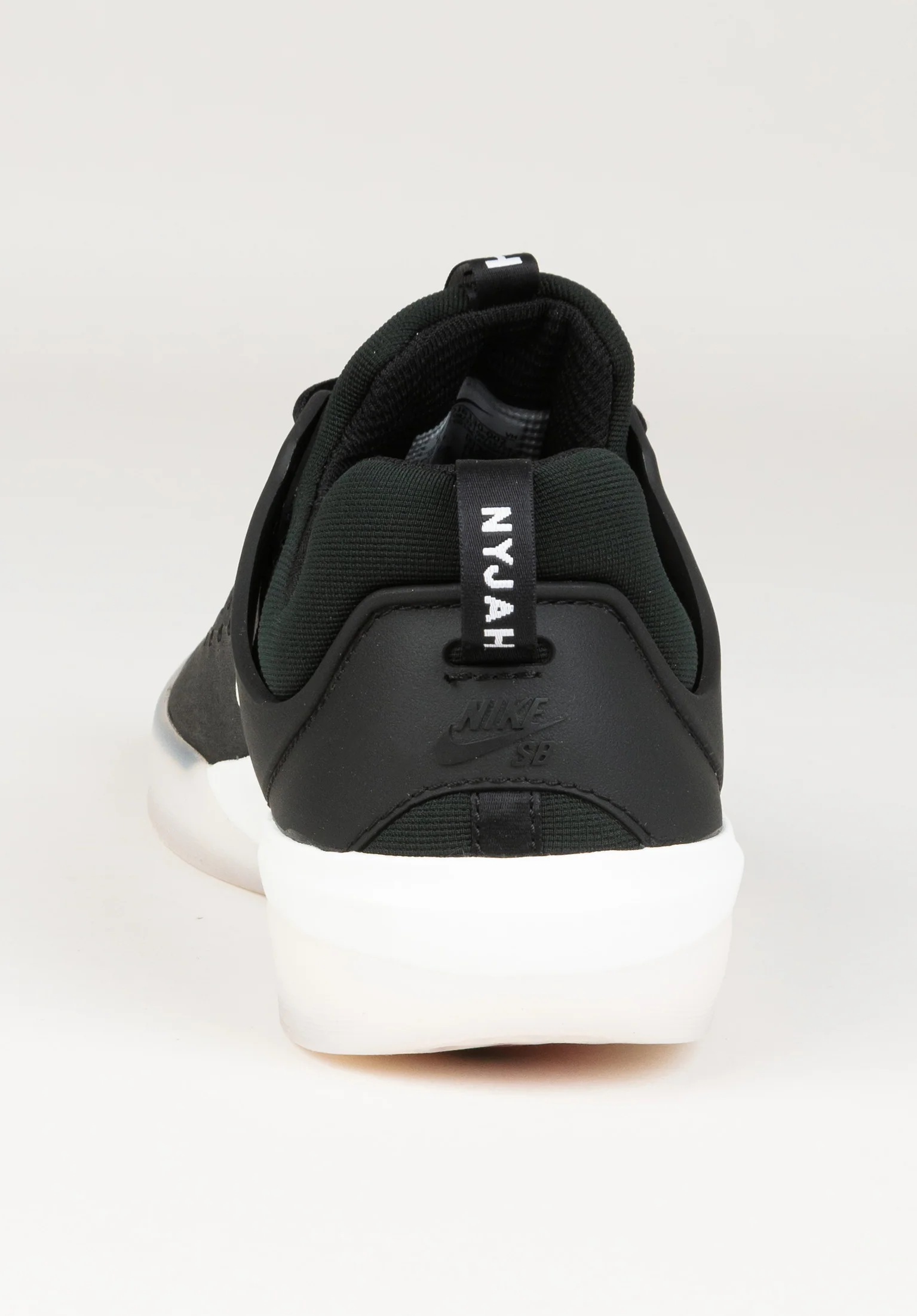 Zoom Nyjah 3